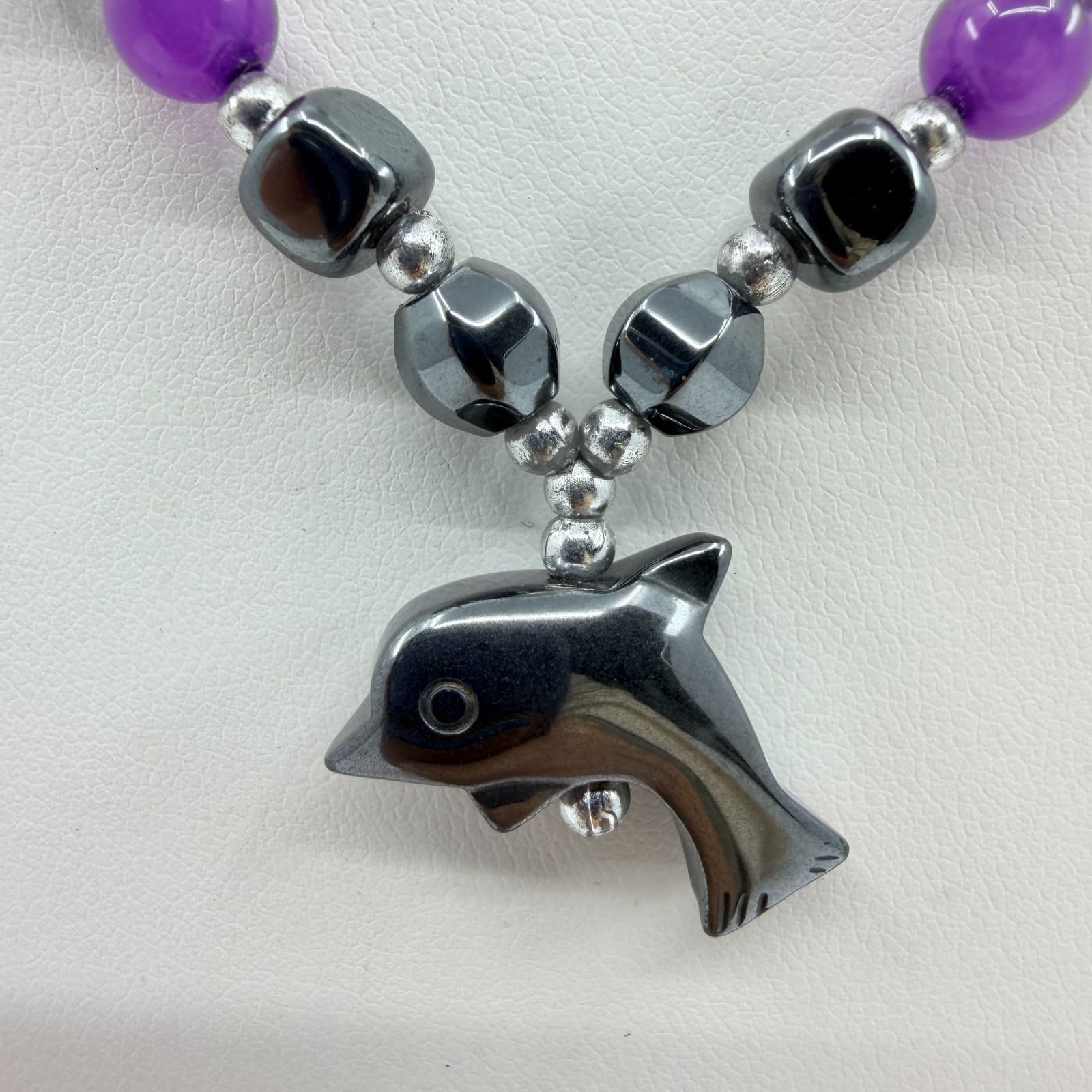 Vintage Hematite Dolphin Pendant Necklace Amethyst Purple Bead Silver Tone Y2K - Thumbnail 3