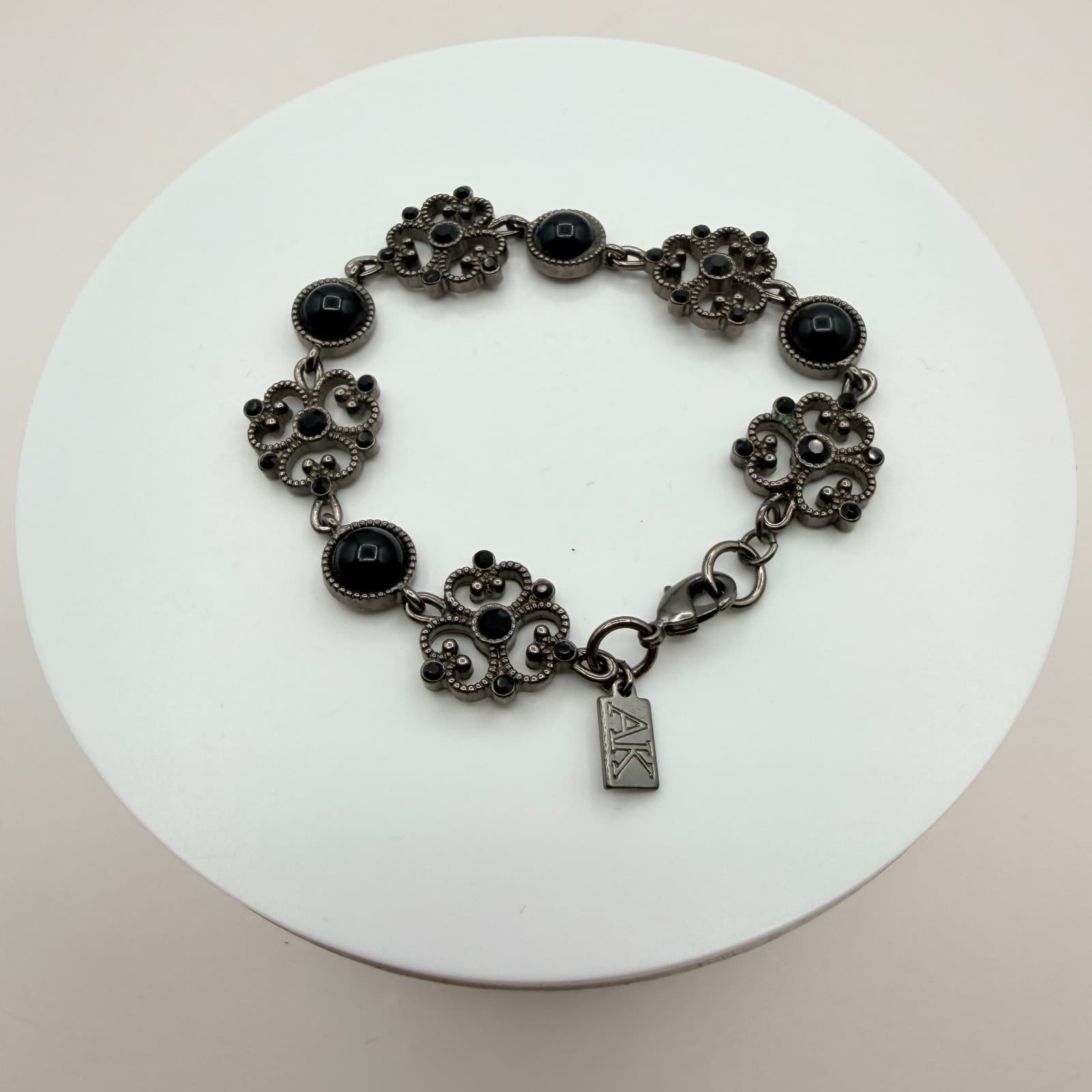 Anne Klein Gunmetal Tone Filigree Link Bracelet Black Faux Onyx Rhinestone AK - Thumbnail 5