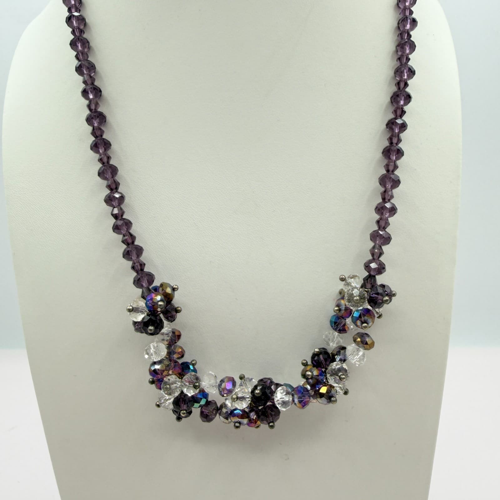 Vintage Purple Crystal Statement Necklace Faceted Cluster Bead Bib Silver Tone - Thumbnail 2