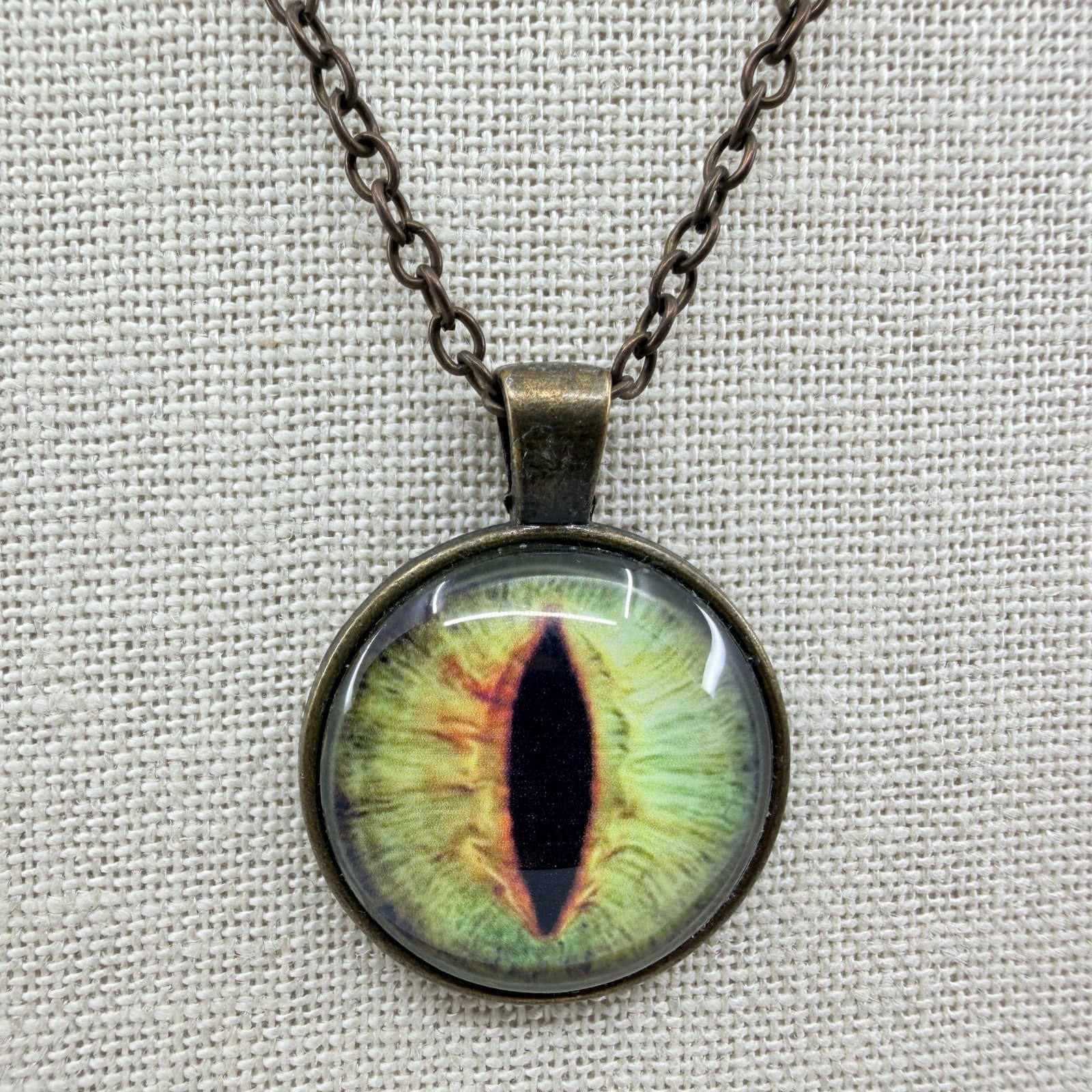Vintage Dragon Eye Pendant Necklace Green Yellow Cat Glass Cabochon Bronze Tone