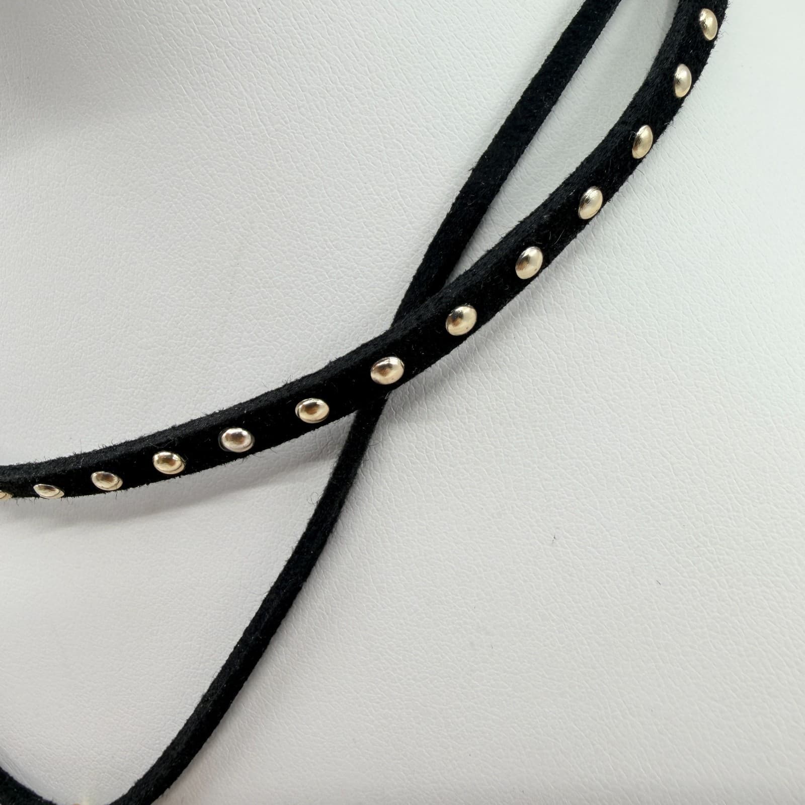 Vintage Black Choker Necklace Layered Double Strand Suede Studded Treble Clef - Thumbnail 5