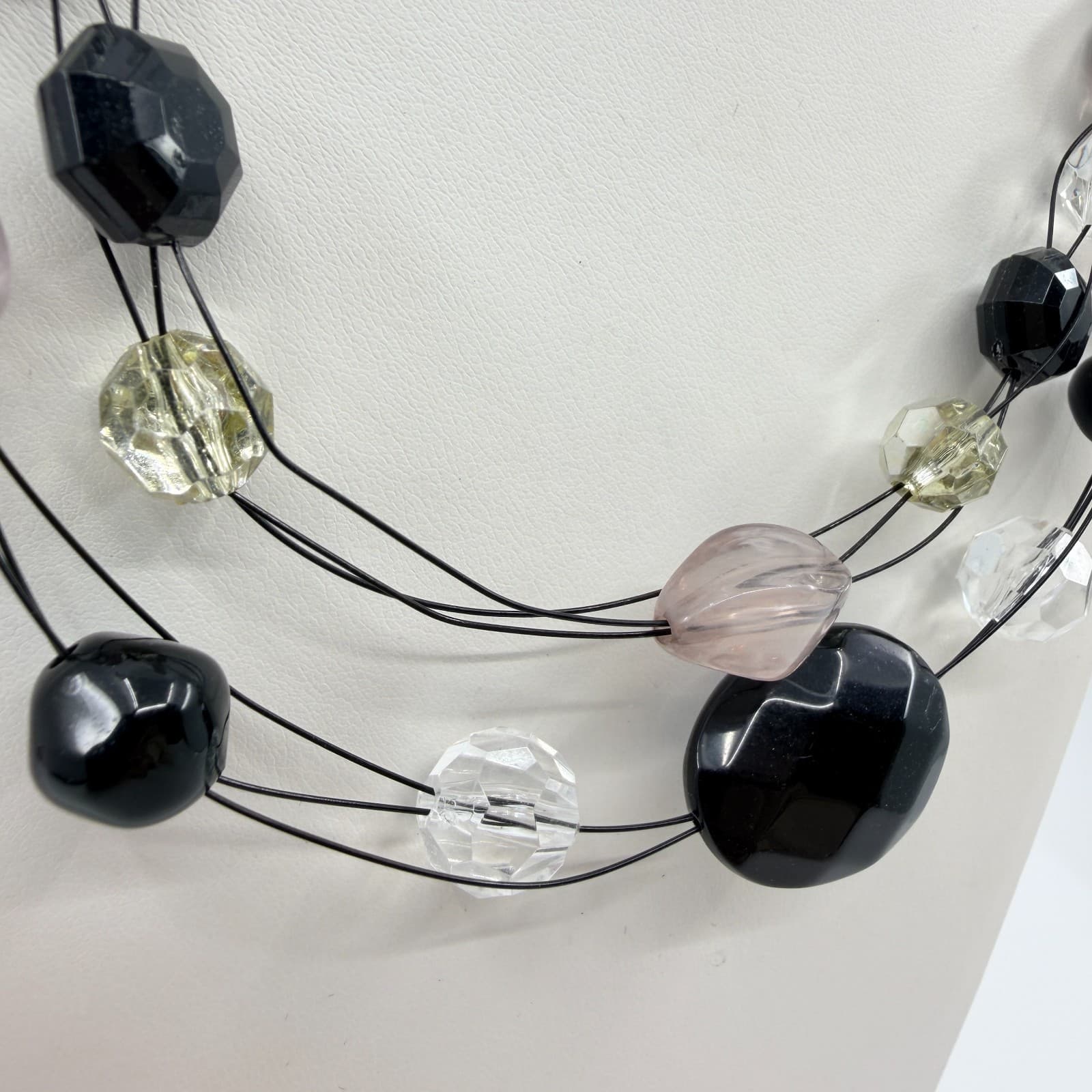 VTG Multi Strand Illusion Necklace Black Gray Clear Acrylic Bead Statement Y2K - Thumbnail 4
