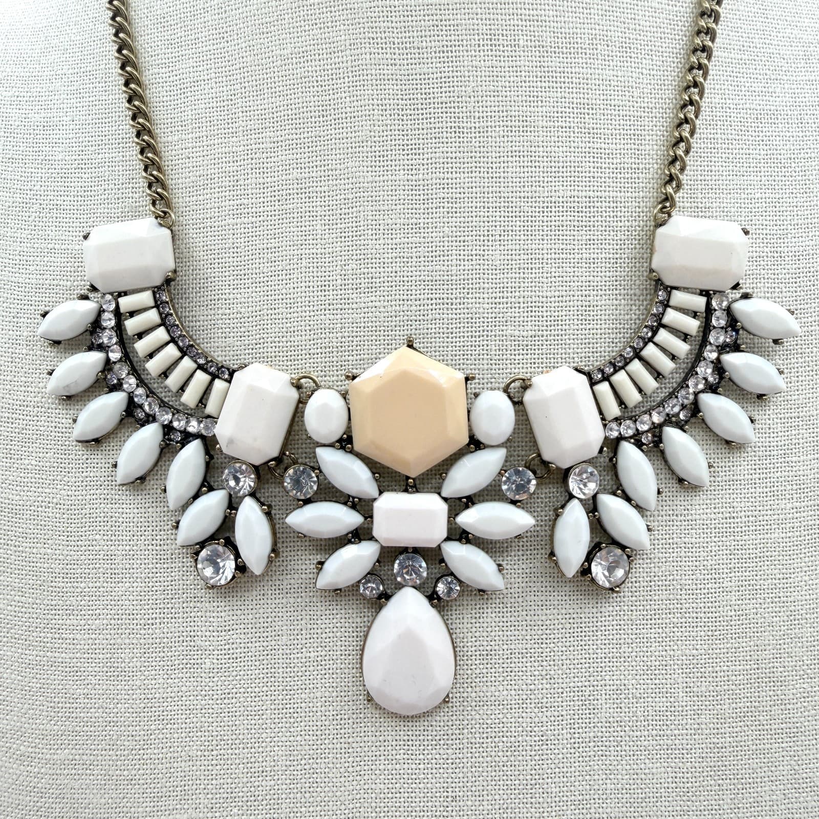 Vintage White Statement Necklace Resin Stone Collage Cluster Bib Gold Tone Y2K