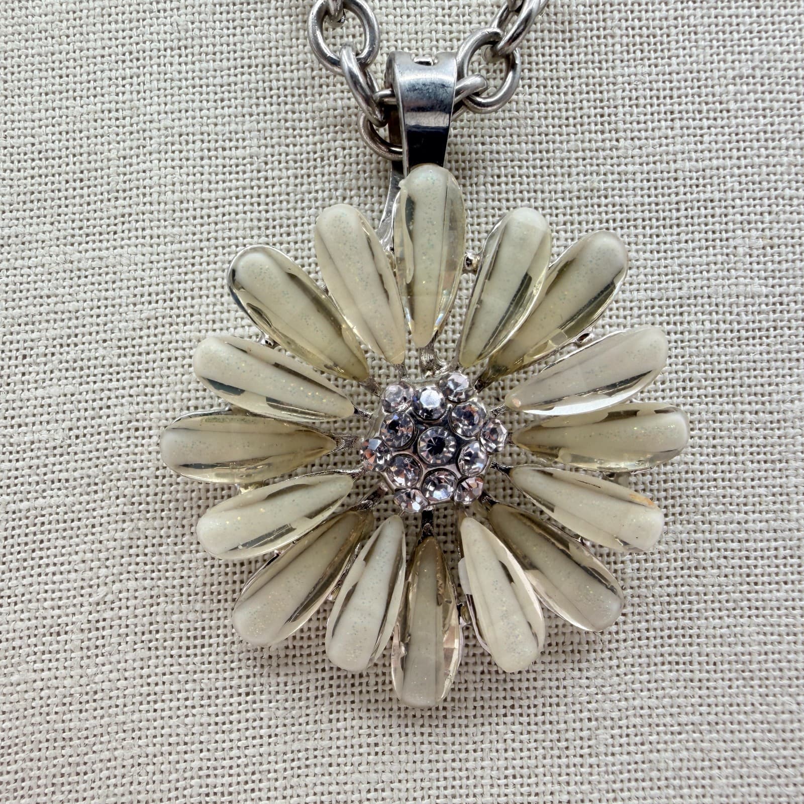 Vintage Yellow Daisy Flower Statement Pendant Necklace Enamel Rhinestone Silver - Thumbnail 3