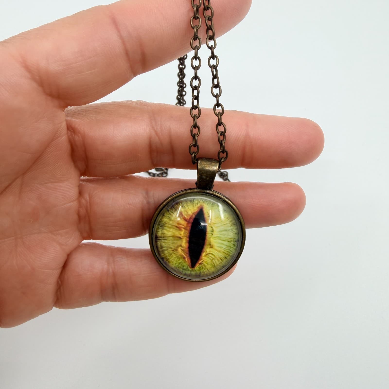 Vintage Dragon Eye Pendant Necklace Green Yellow Cat Glass Cabochon Bronze Tone - Thumbnail 7