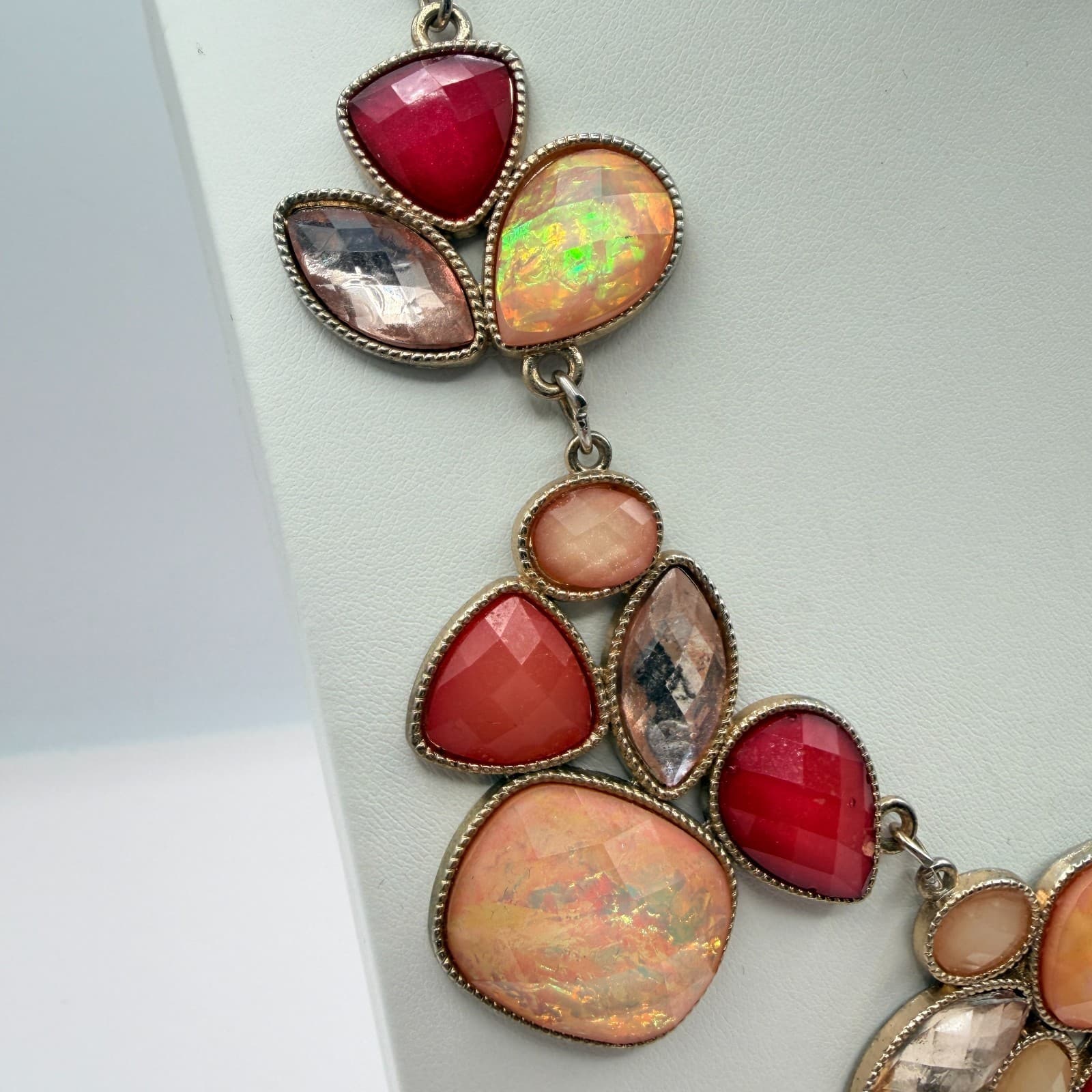 Vintage Peach Faux Opal Statement Necklace Red Stone Cluster Bib Silver Tone Y2K - Thumbnail 5