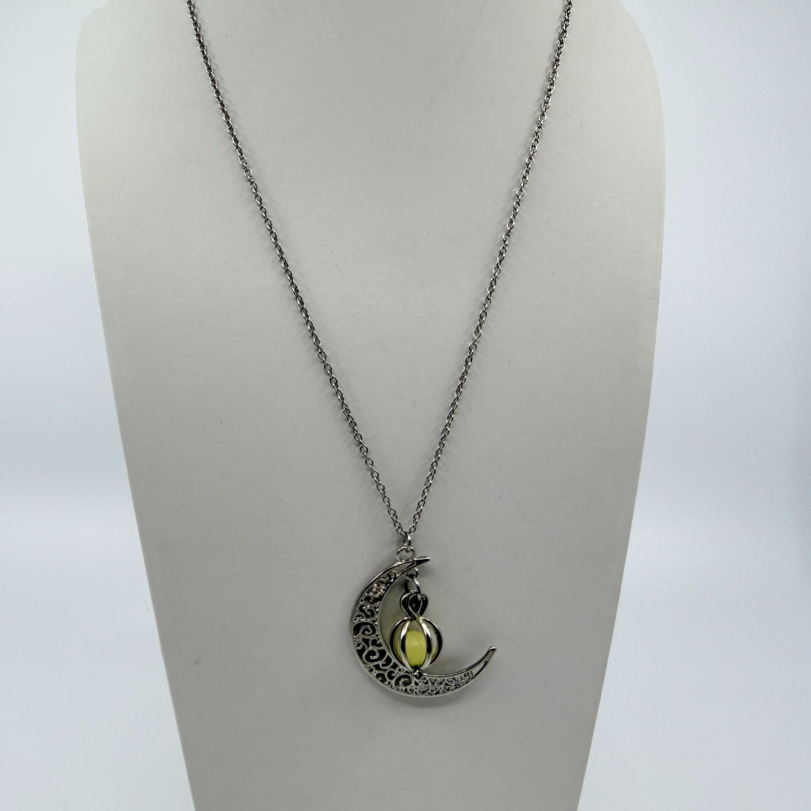VTG Silver Tone Crescent Moon Pendant Necklace Glow Dark Luminous Orb Magic Boho - Thumbnail 5