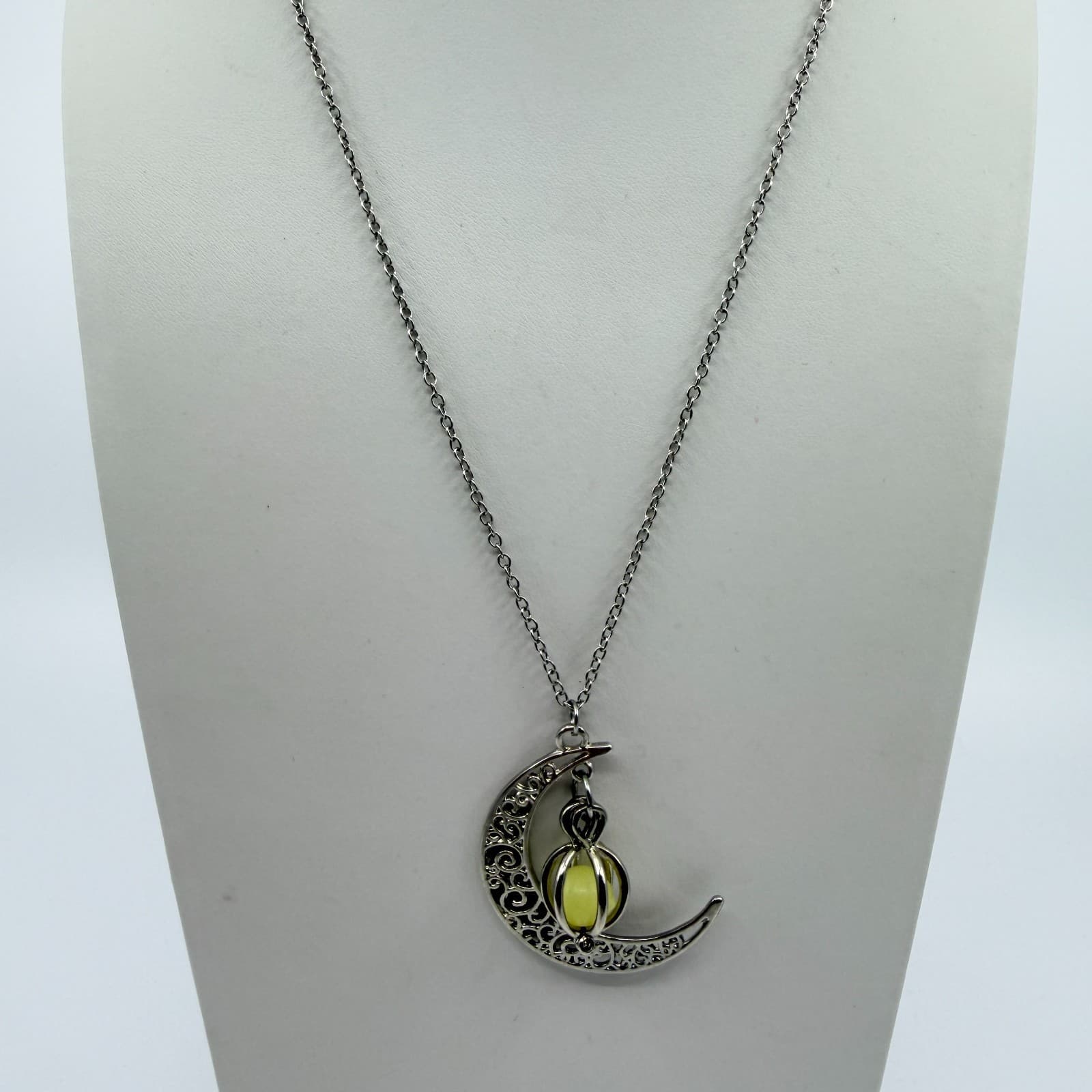 VTG Silver Tone Crescent Moon Pendant Necklace Glow Dark Luminous Orb Magic Boho - Thumbnail 3