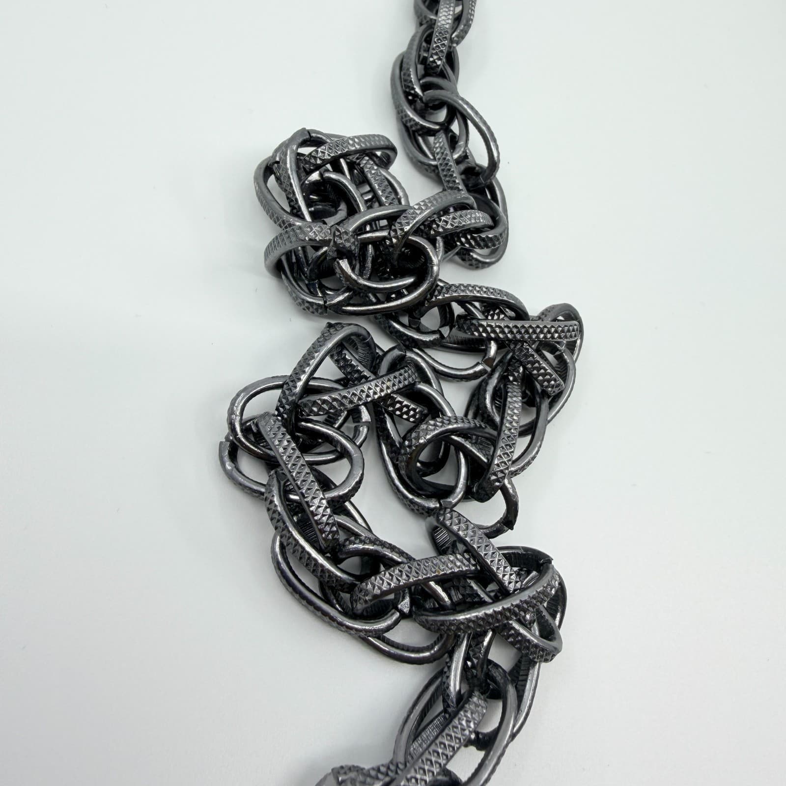 Vintage Gunmetal Tone Lariat Necklace Chunky Chain Tassel Scarf Wrap Gothic Boho - Thumbnail 2