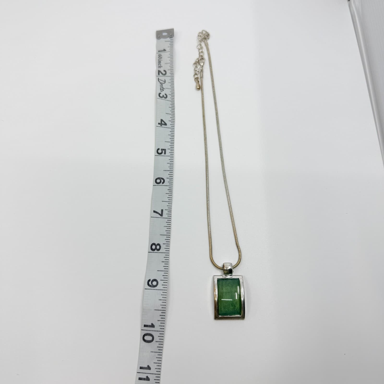 Vintage Silver Tone Green Pendant Necklace Shimmer Snake Chain Minimalist Y2K - Thumbnail 8