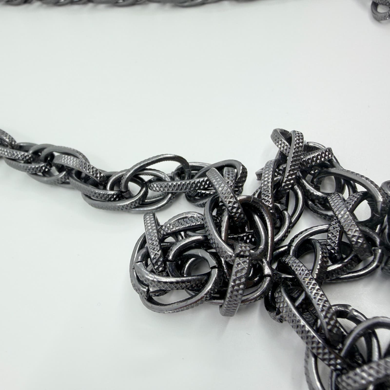 Vintage Gunmetal Tone Lariat Necklace Chunky Chain Tassel Scarf Wrap Gothic Boho - Thumbnail 4