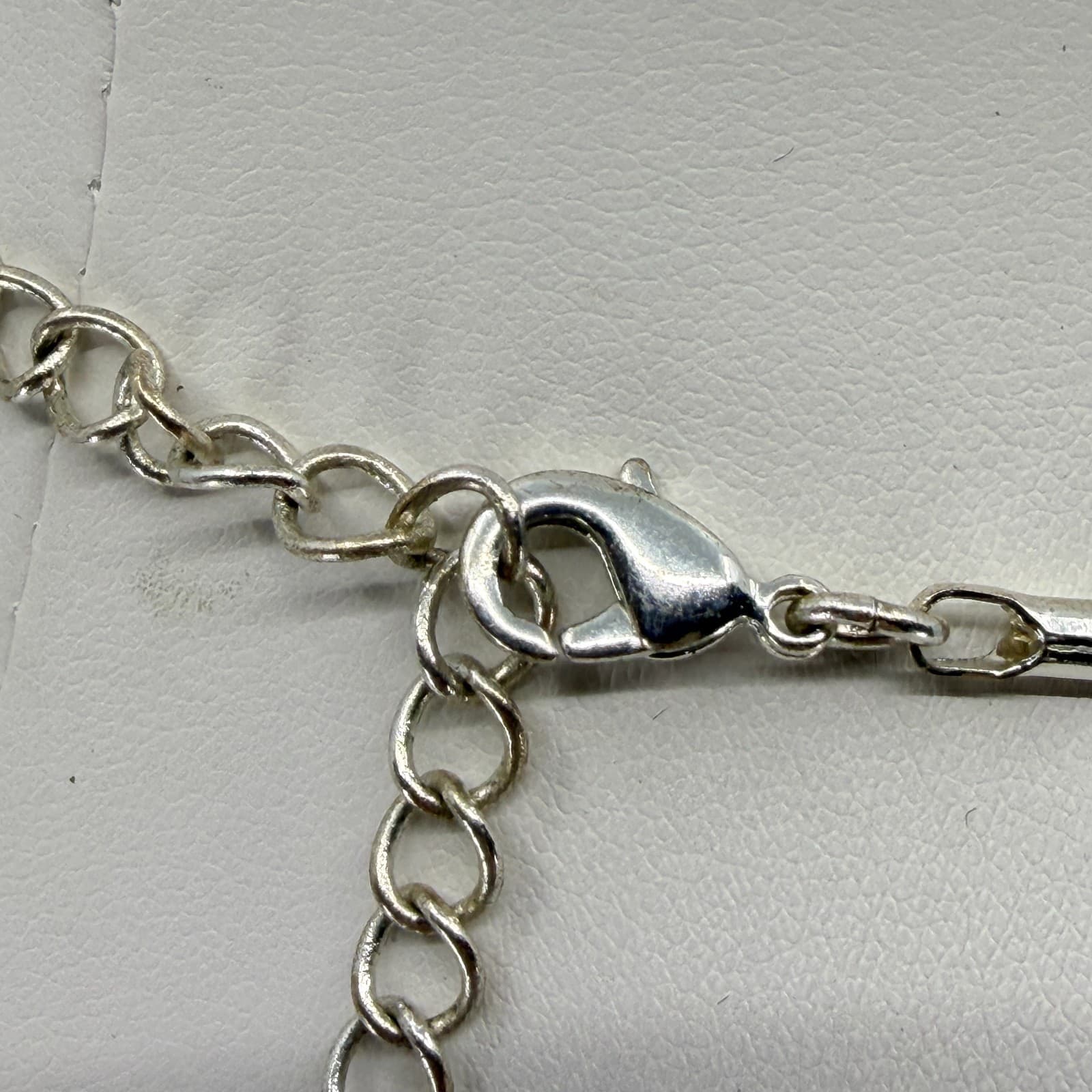 Vintage Silver Tone Green Pendant Necklace Shimmer Snake Chain Minimalist Y2K - Thumbnail 6