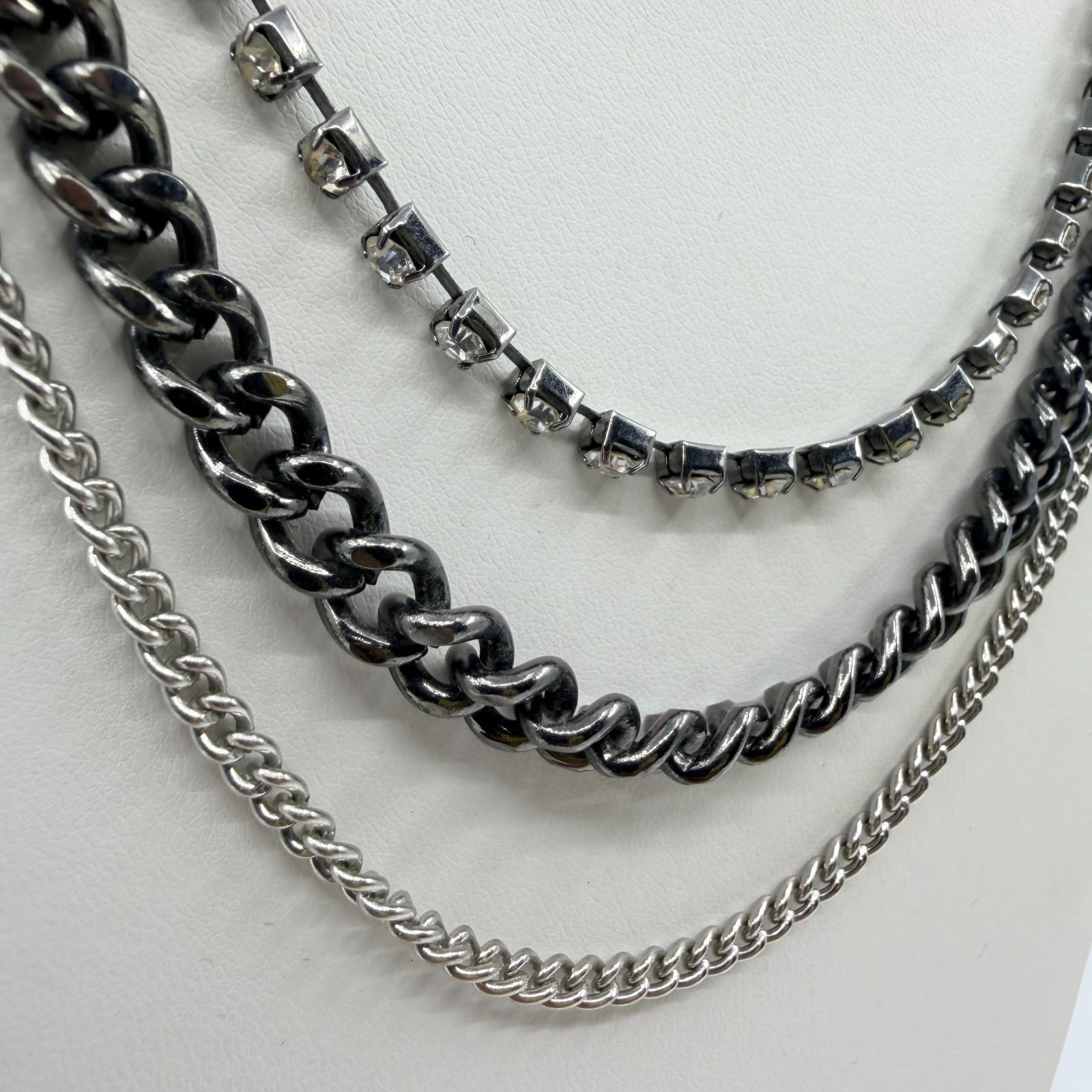 Vintage Gunmetal Tone Layered Necklace Multi Strand Chunky Curb Chain Rhinestone - Thumbnail 5