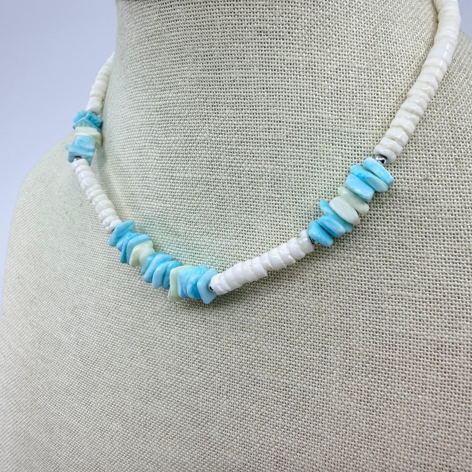 Vintage Silver Tone Turquoise Color Heishi Bead Necklace Shell Chip Strand Boho - Thumbnail 5