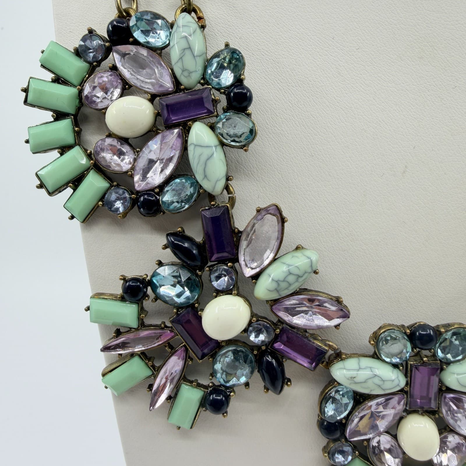 Vintage Brass Tone Rhinestone Mosaic Statement Necklace Cluster Chunky Bib Retro - Thumbnail 3