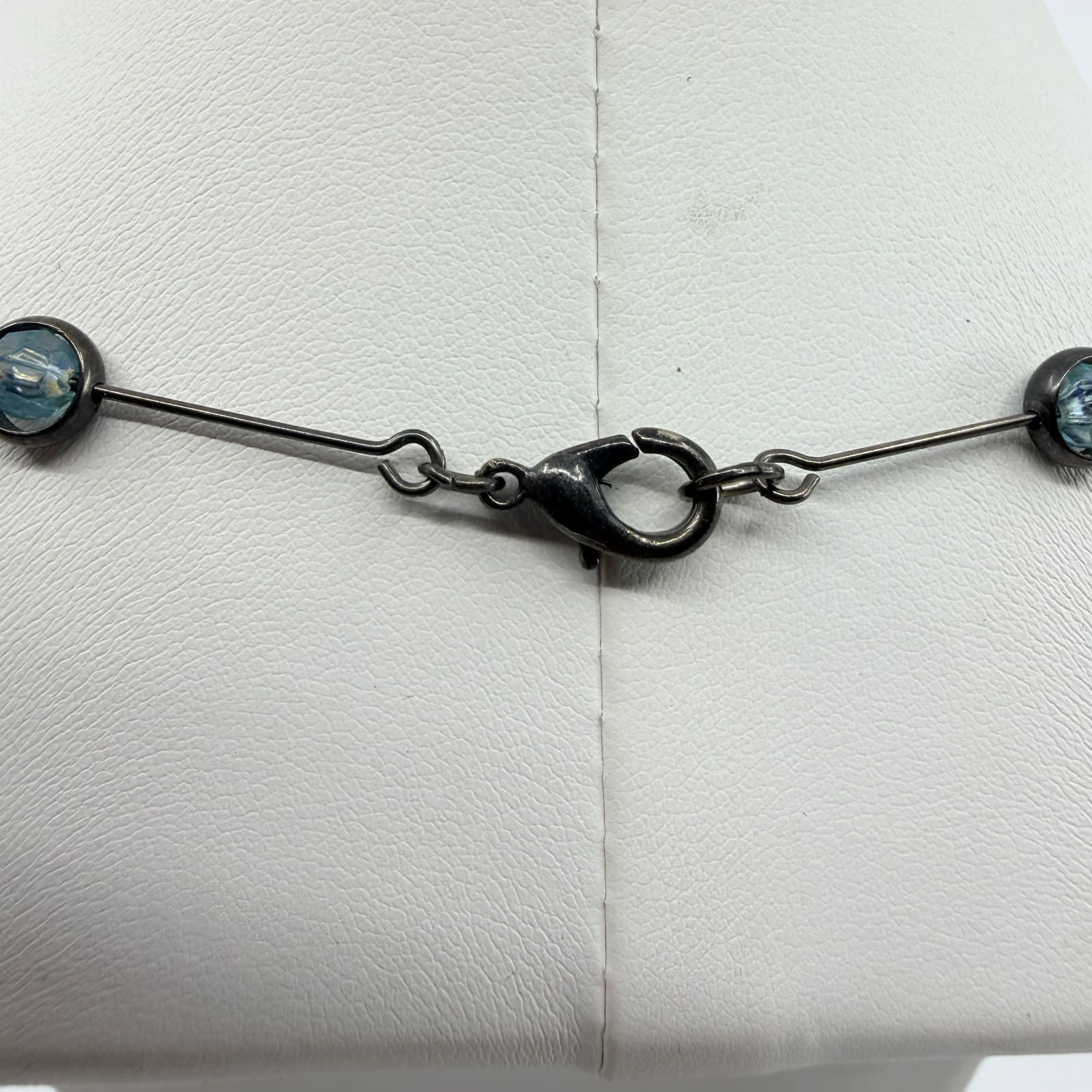VTG Gunmetal Tone Blue Crystal Glass Necklace Station Link Bar Dainty Minimalist - Thumbnail 7