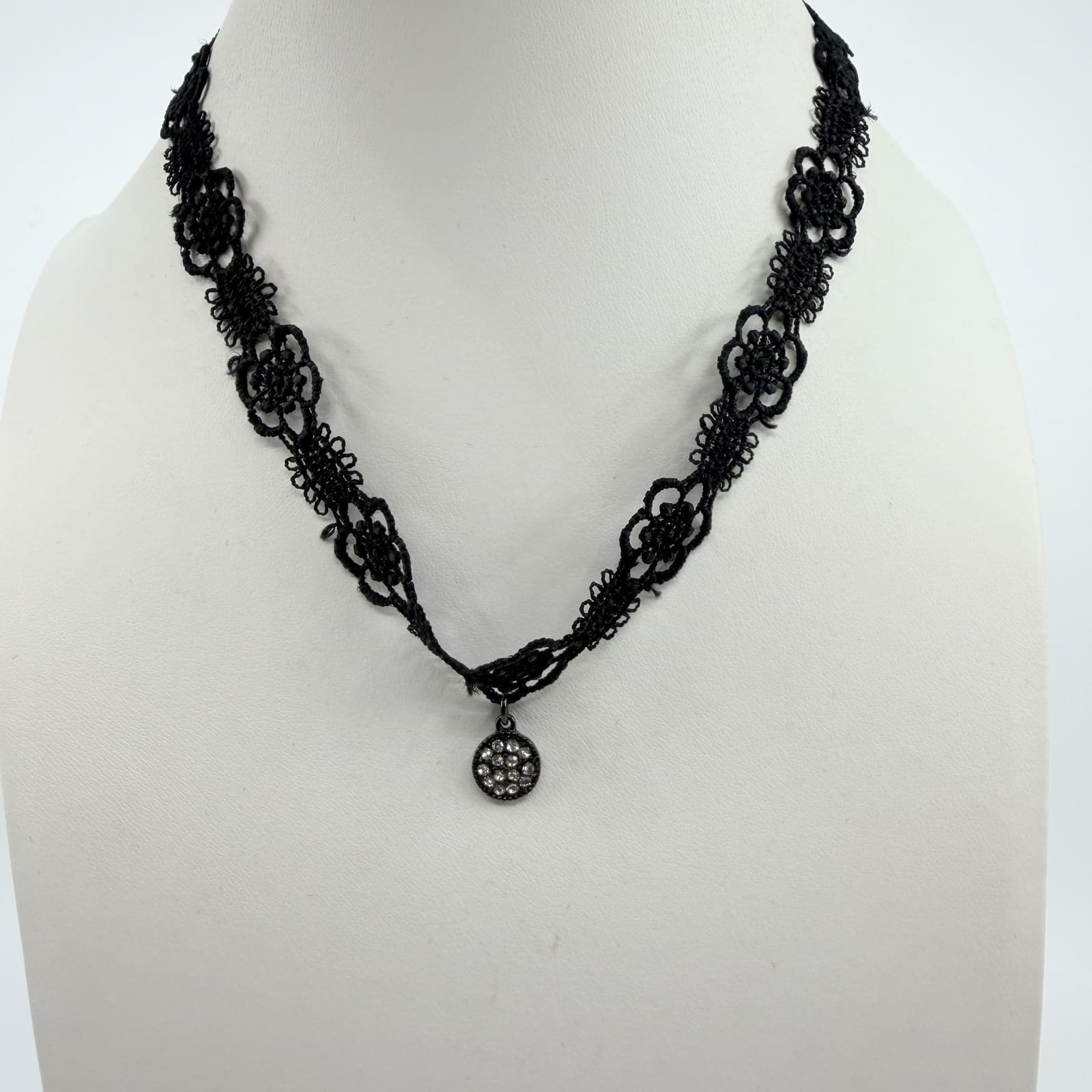 Vintage Black Lace Choker Necklace Rhinestone Pendant Gothic Tatting Boho 90s - Thumbnail 2