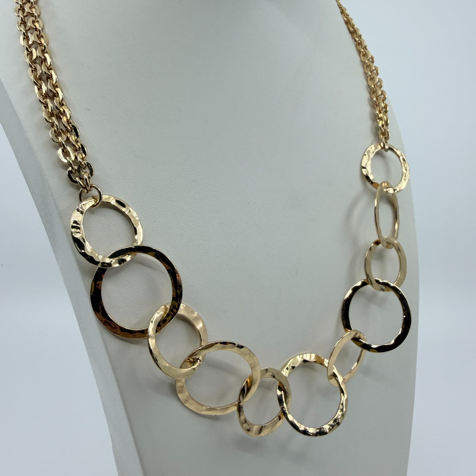 Vintage Gold Tone Link Chain Necklace Hammered Geometric Circle Ring Statement - Thumbnail 5