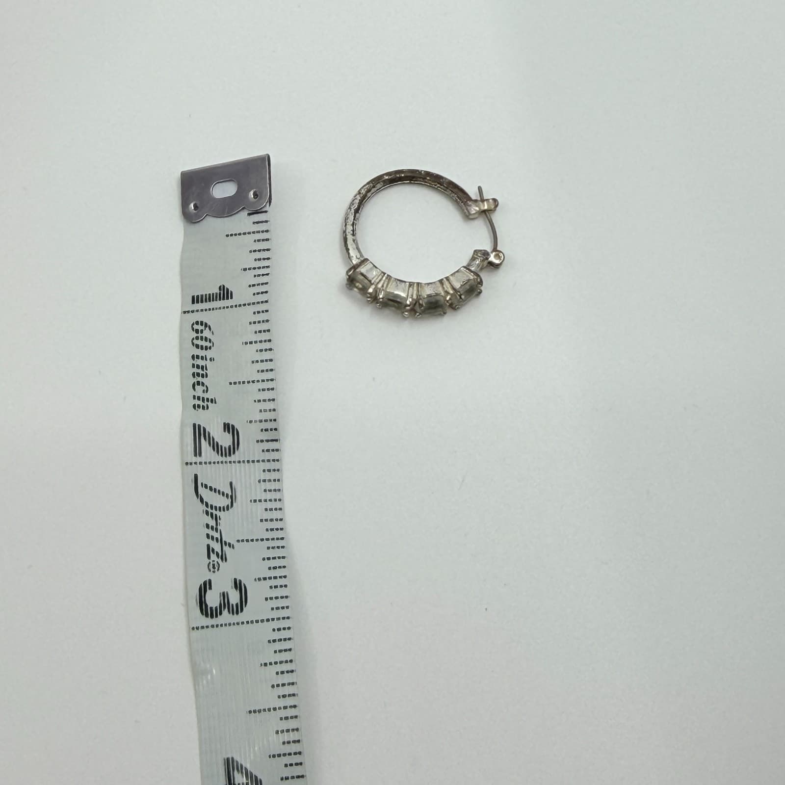 Vintage Silver Tone Hoop Earrings Clear Stone Accent Prong Set Hinged Huggie Y2K - Thumbnail 8