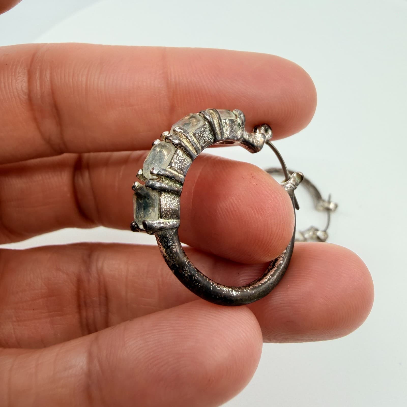 Vintage Silver Tone Hoop Earrings Clear Stone Accent Prong Set Hinged Huggie Y2K - Thumbnail 6