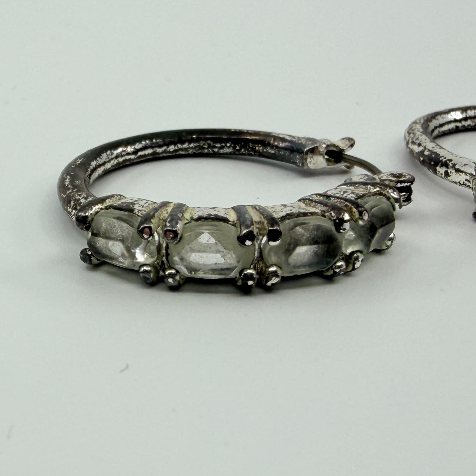 Vintage Silver Tone Hoop Earrings Clear Stone Accent Prong Set Hinged Huggie Y2K - Thumbnail 3