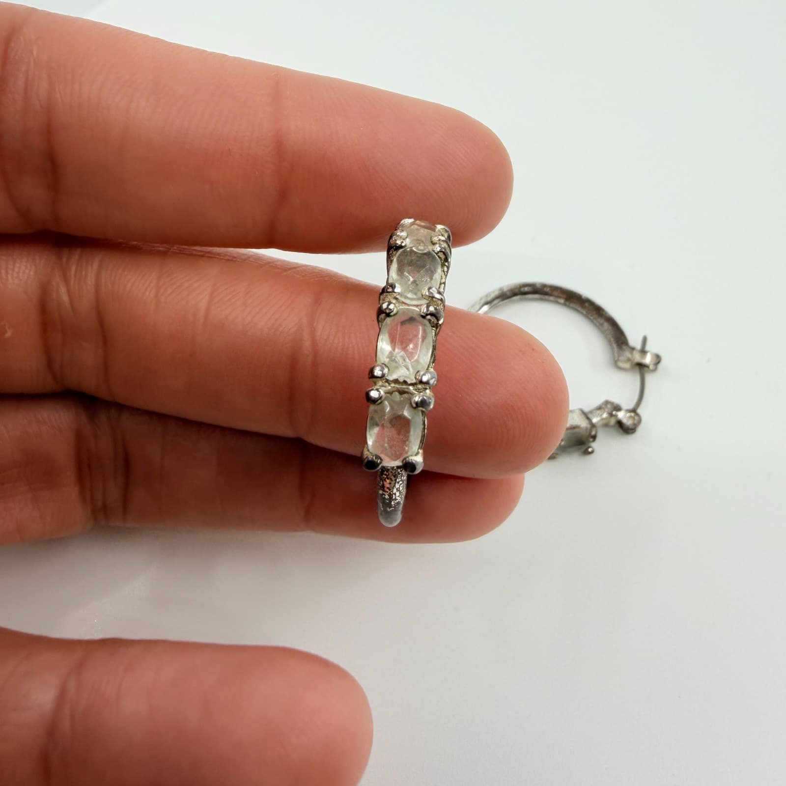 Vintage Silver Tone Hoop Earrings Clear Stone Accent Prong Set Hinged Huggie Y2K - Thumbnail 5