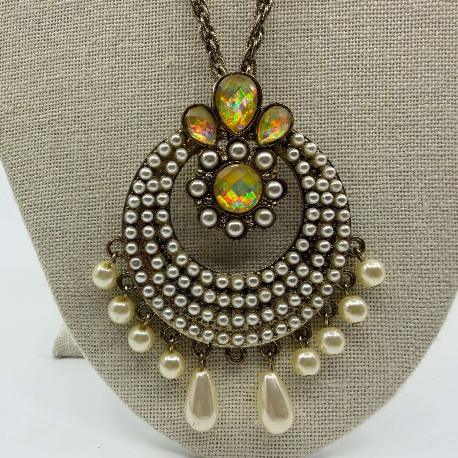 Vintage Antique Brass Tone Chandelier Necklace Faux Pearl Opal Color Statement - Thumbnail 4