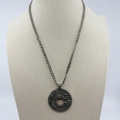 Vintage Silver Tone Marcasite Color Rhinestone Open Circle Pendant Necklace 90s - Thumbnail 4