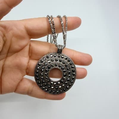 Vintage Silver Tone Marcasite Color Rhinestone Open Circle Pendant Necklace 90s - Thumbnail 6