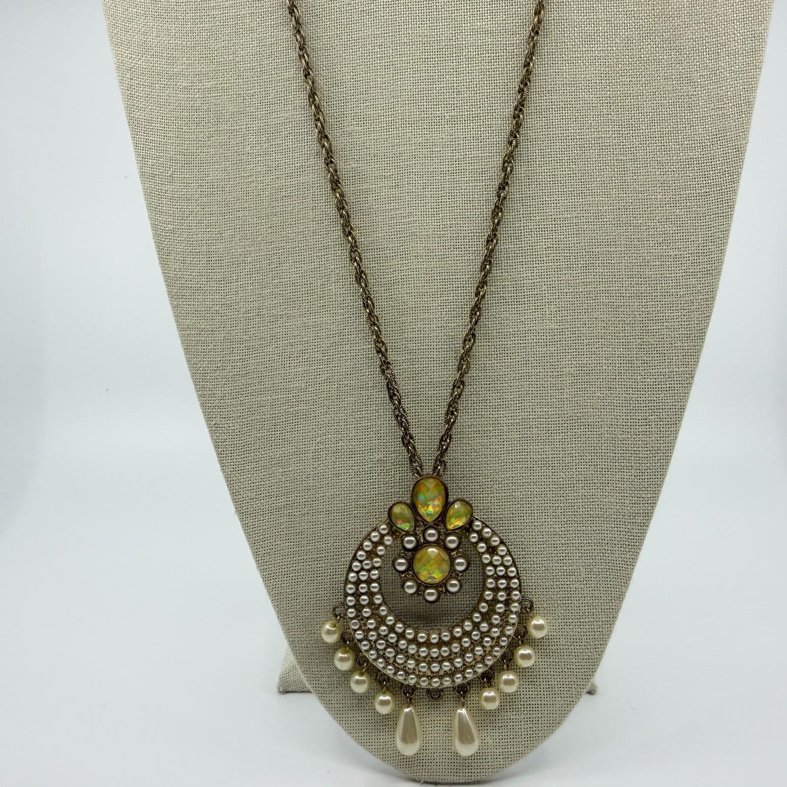 Vintage Antique Brass Tone Chandelier Necklace Faux Pearl Opal Color Statement - Thumbnail 3