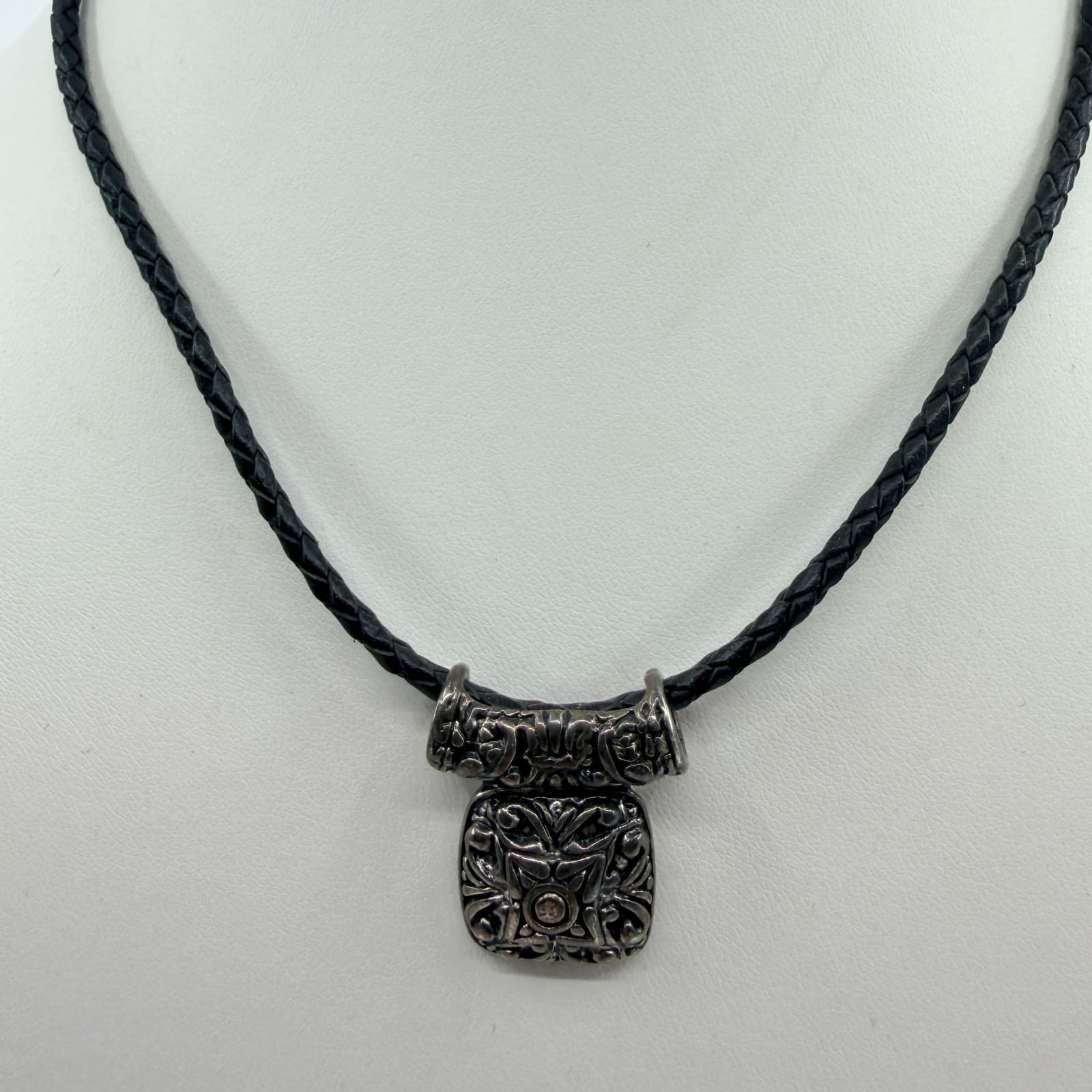 VTG Silver Tone Scroll Pendant Necklace Black Braided Leather Cord Celtic Gothic - Thumbnail 2
