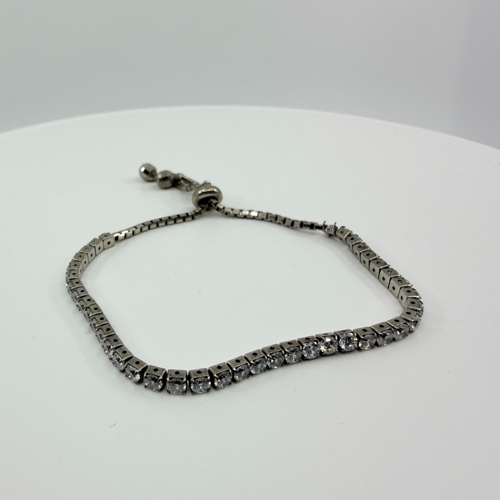 VTG Gunmetal Tone Tennis Bracelet Clear Rhinestone Slider Bolo Adjustable Y2K - Thumbnail 3