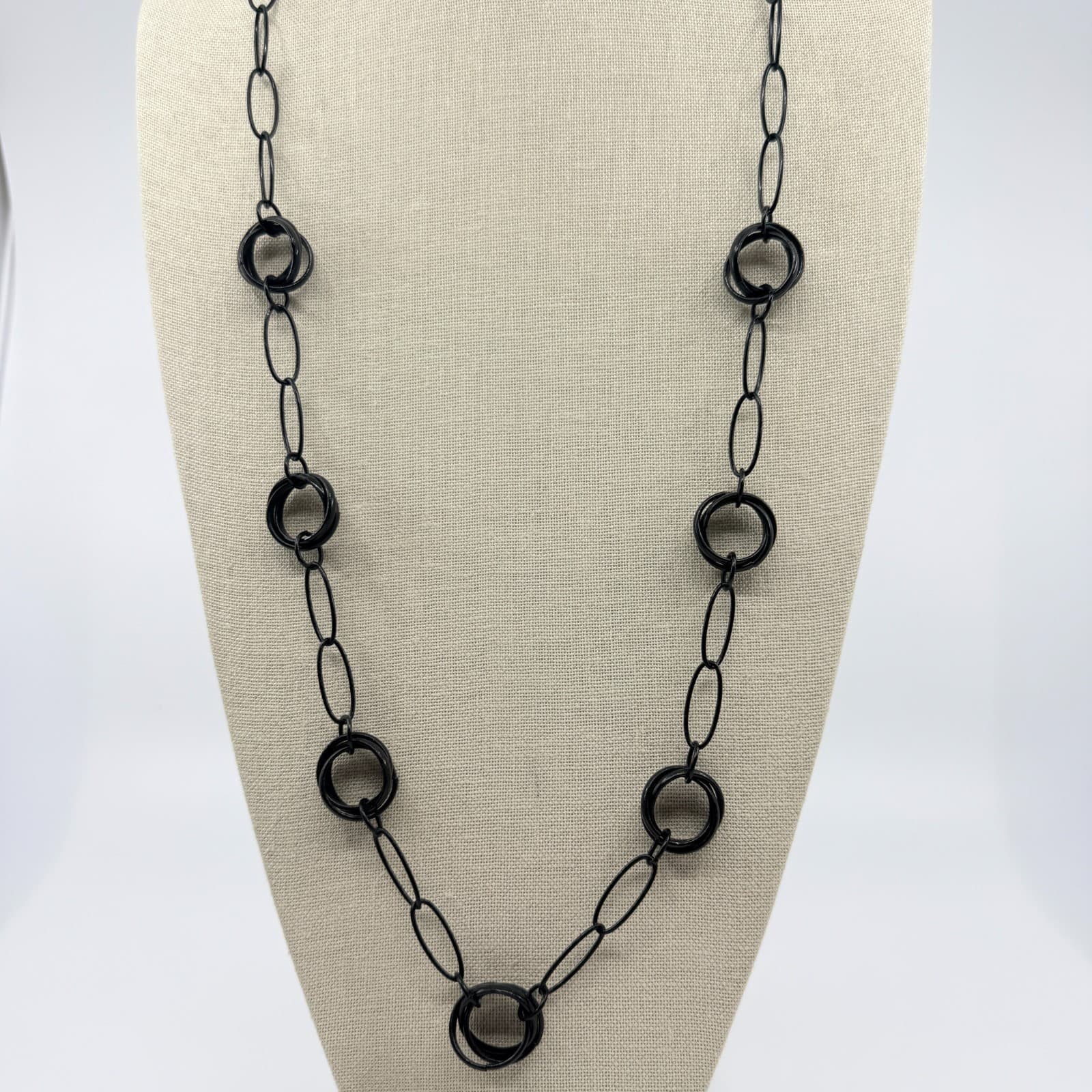 Vintage Black Metal Link Necklace Concentric Circle Ring Station Long Opera Y2K - Thumbnail 3