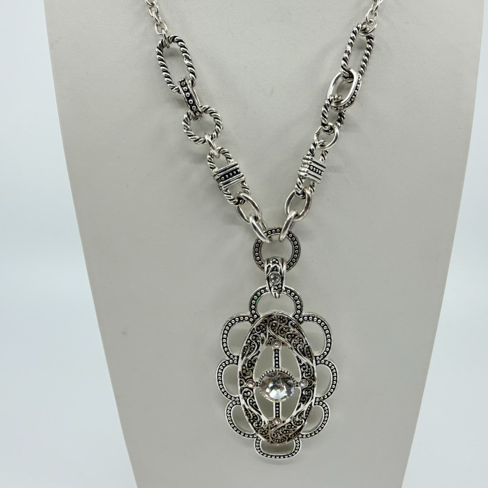 VTG Silver Tone Filigree Pendant Necklace Rhinestone Textured Link Chain Western - Thumbnail 3