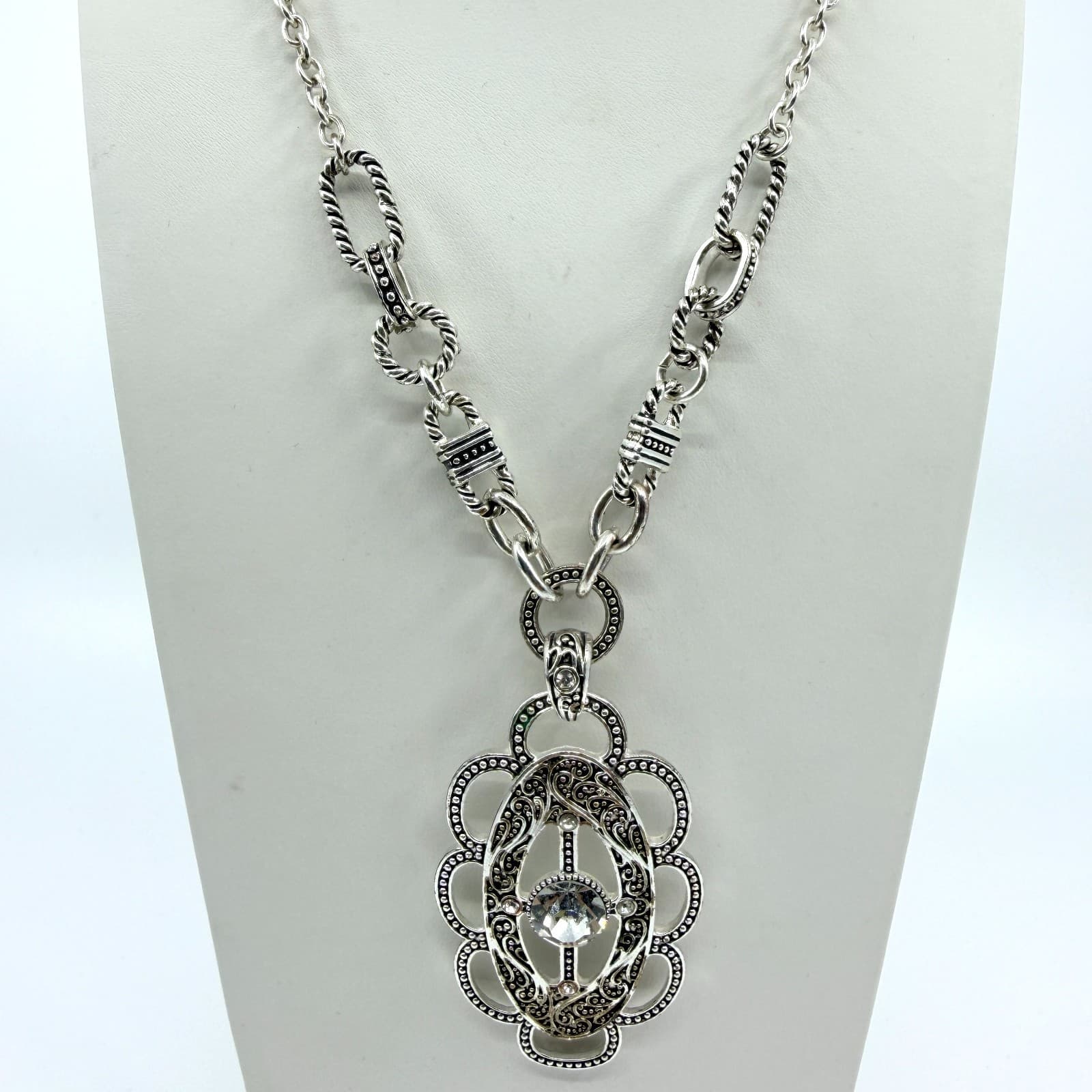 VTG Silver Tone Filigree Pendant Necklace Rhinestone Textured Link Chain Western - Thumbnail 2