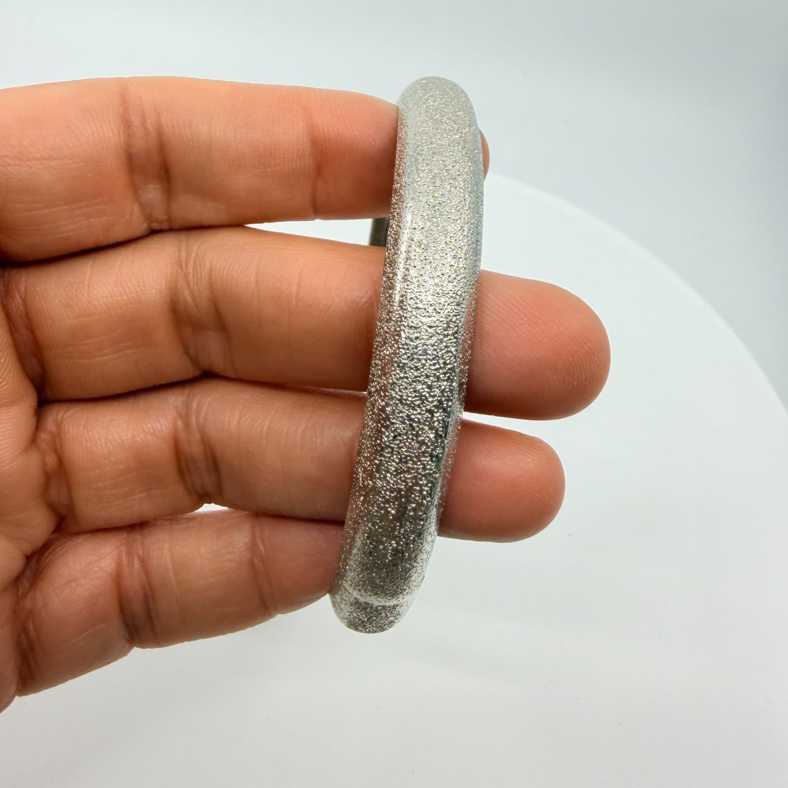 Vintage Y2K Silver Tone Stardust Glitter Textured Bangle Bracelet Stackable - Thumbnail 6