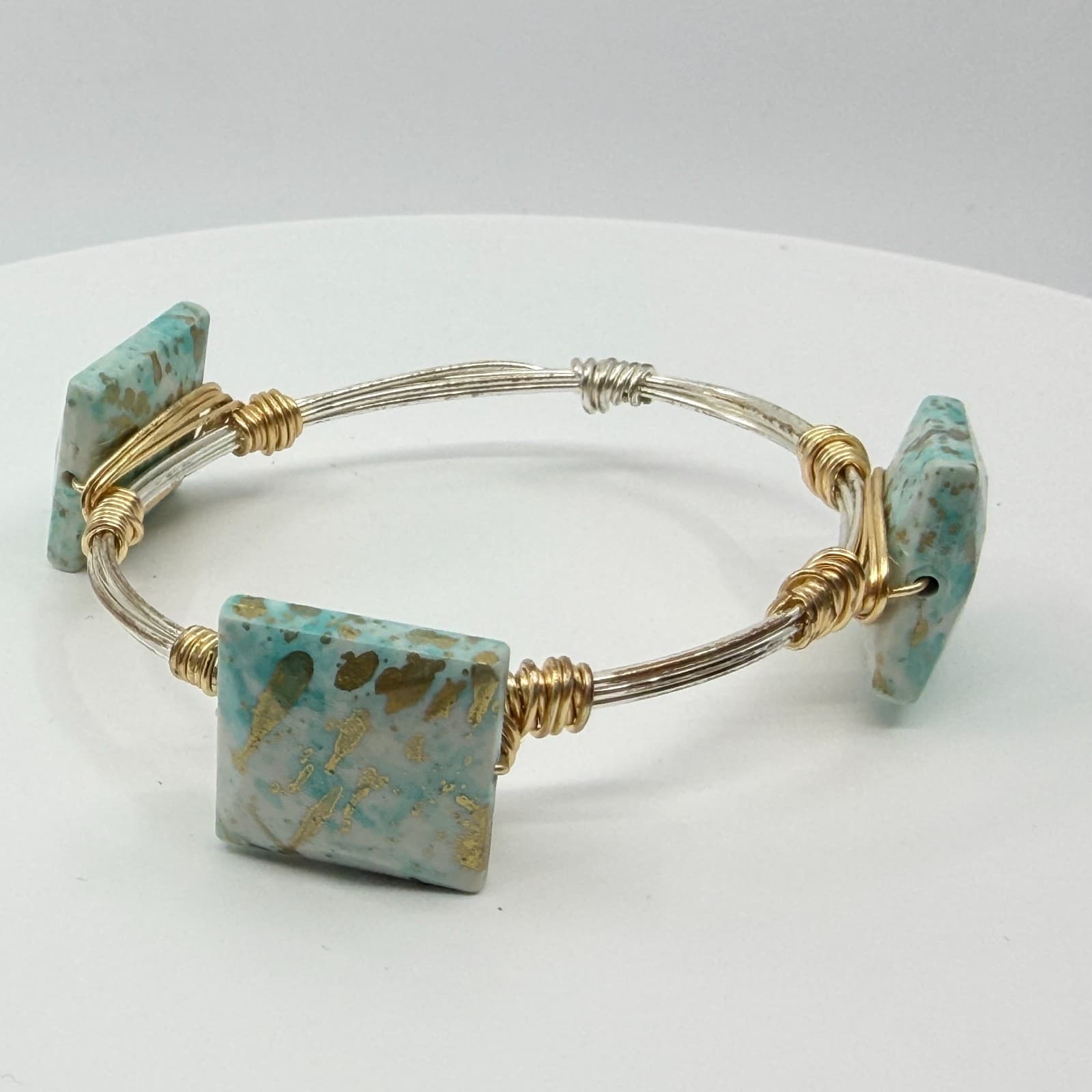 Vintage Wire Wrapped Turquoise Gold Tone Flake Faux Stone Square Bangle Bracelet - Thumbnail 4