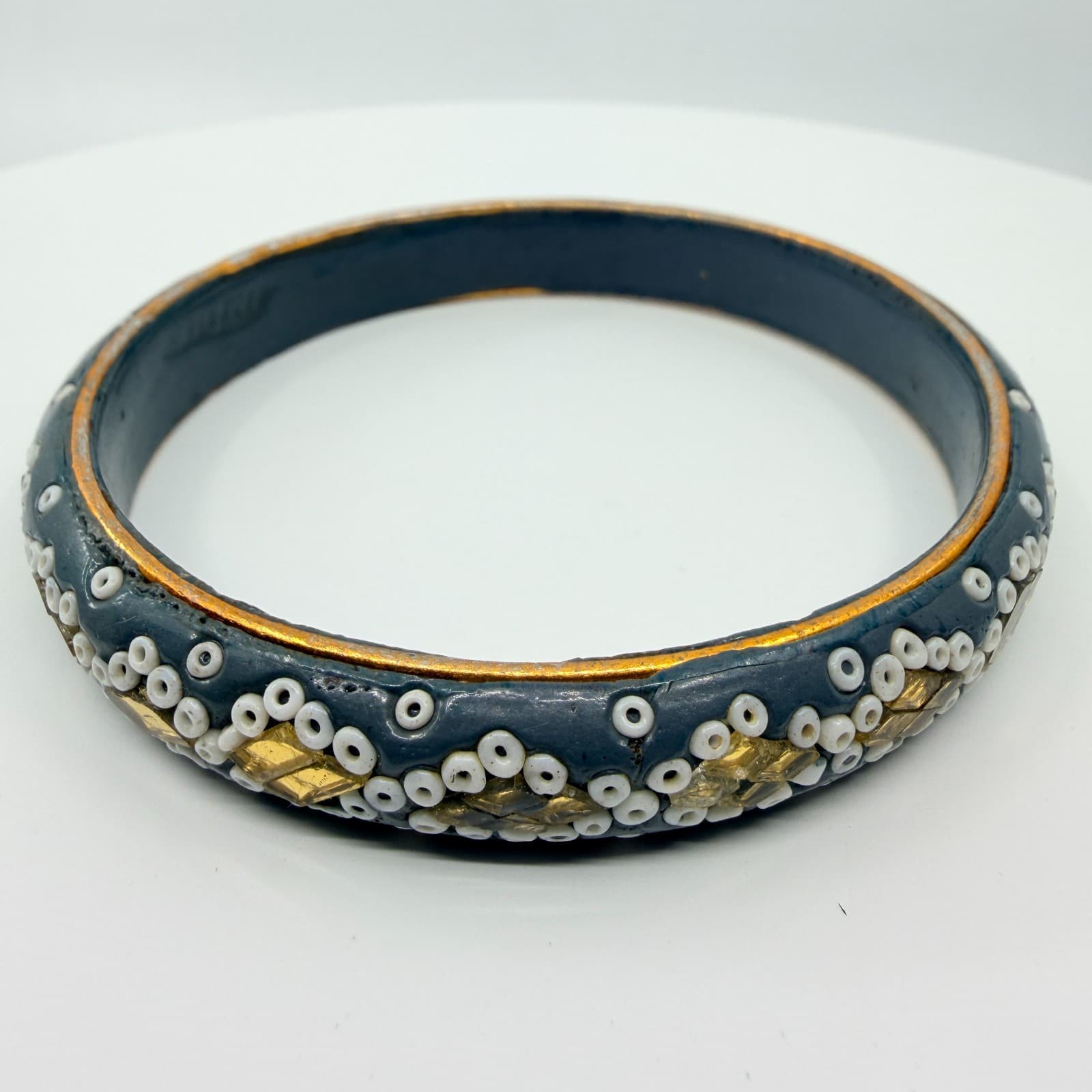Vintage Lac Resin Bead Bangle Bracelet Grey White Gold Tone Foil Mosaic Boho - Thumbnail 2
