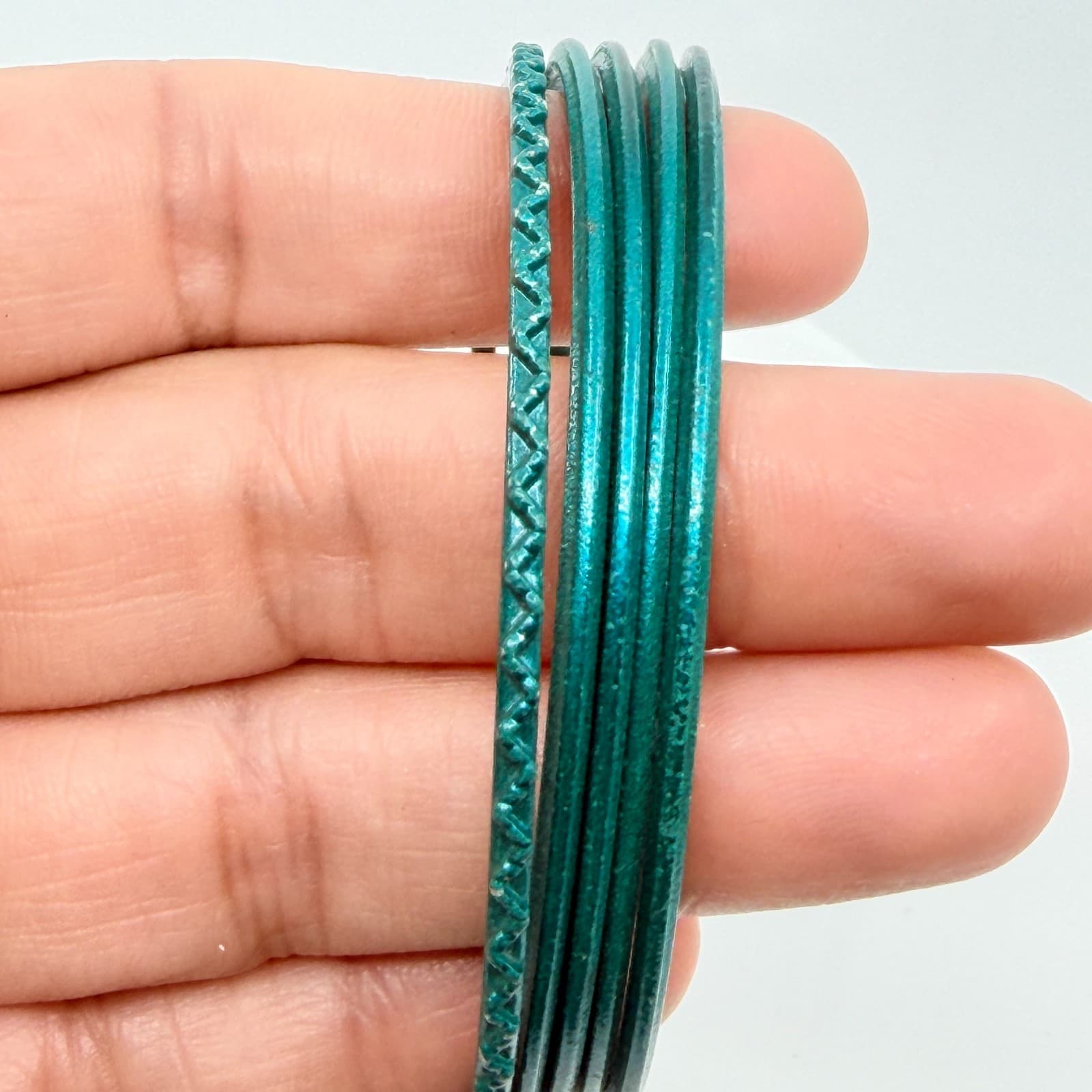 Vintage Y2K Teal Green Metallic Chevron Stacking Bangle Bracelets Set of 5 Boho - Thumbnail 10