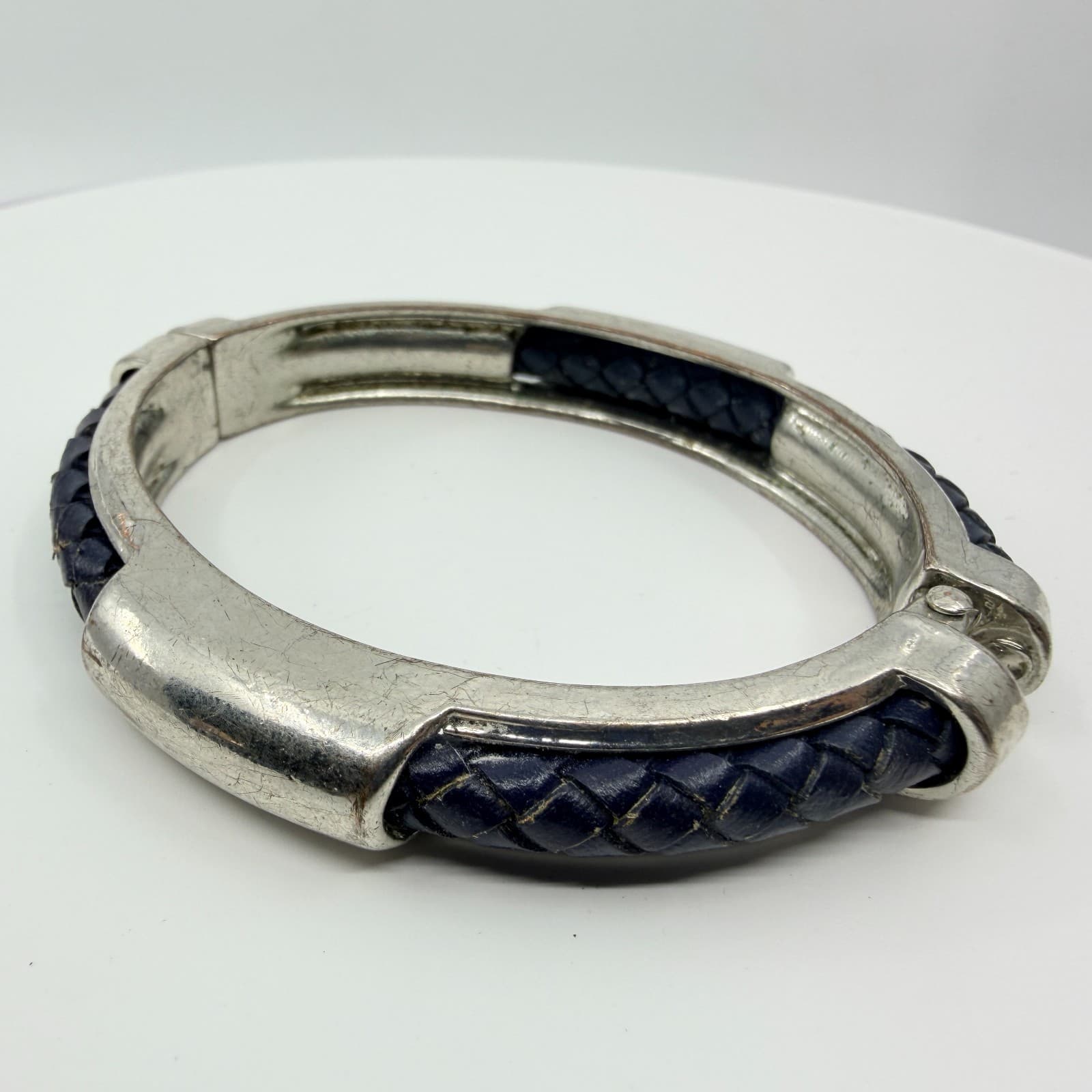 Vintage Braided Blue Leather Silver Tone Hinge Bangle Bracelet Minimalist Cuff - Thumbnail 4