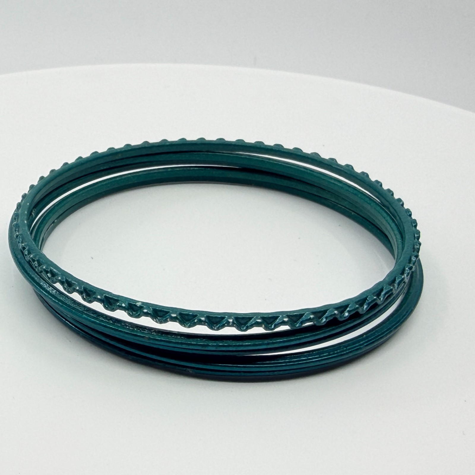 Vintage Y2K Teal Green Metallic Chevron Stacking Bangle Bracelets Set of 5 Boho - Thumbnail 6