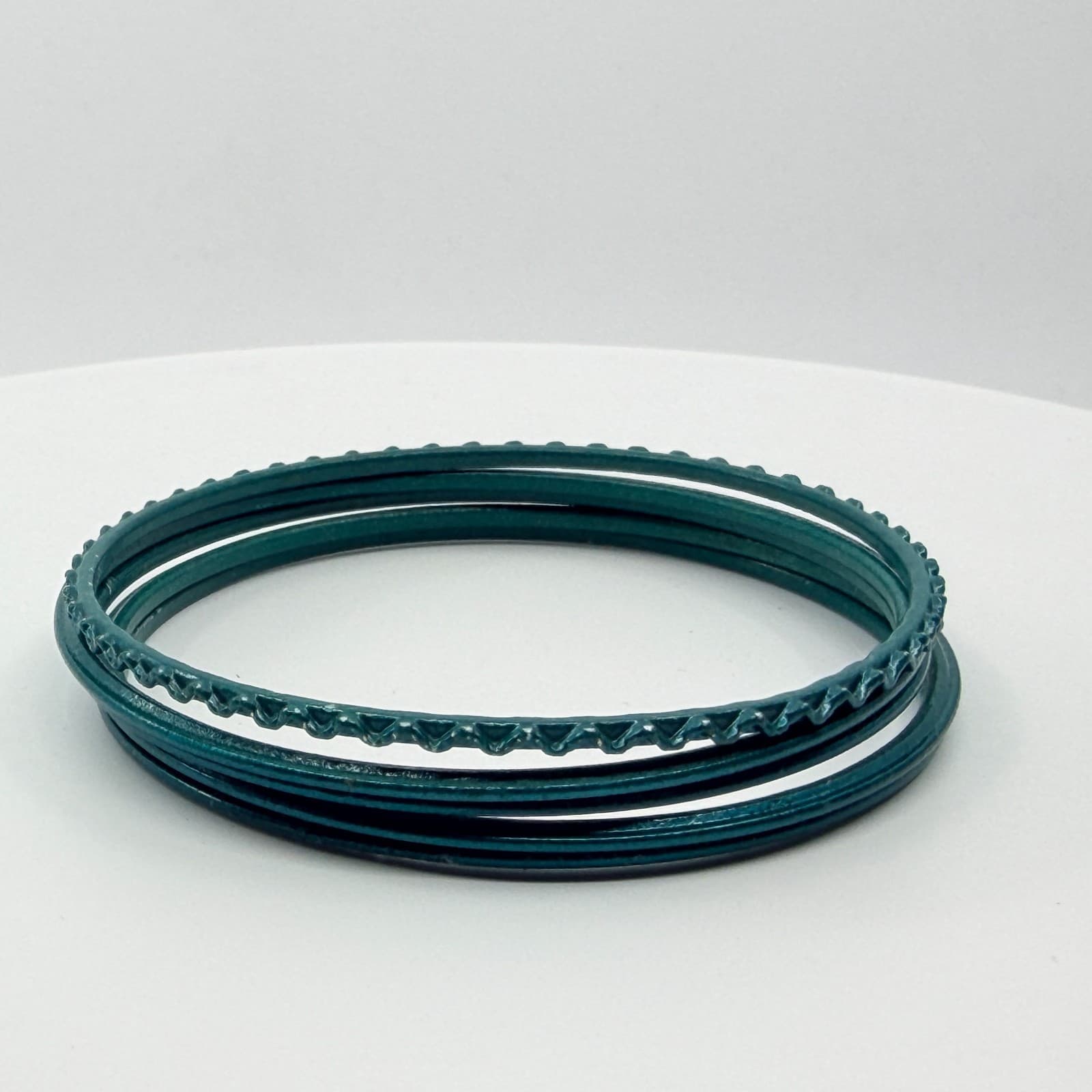 Vintage Y2K Teal Green Metallic Chevron Stacking Bangle Bracelets Set of 5 Boho - Thumbnail 8