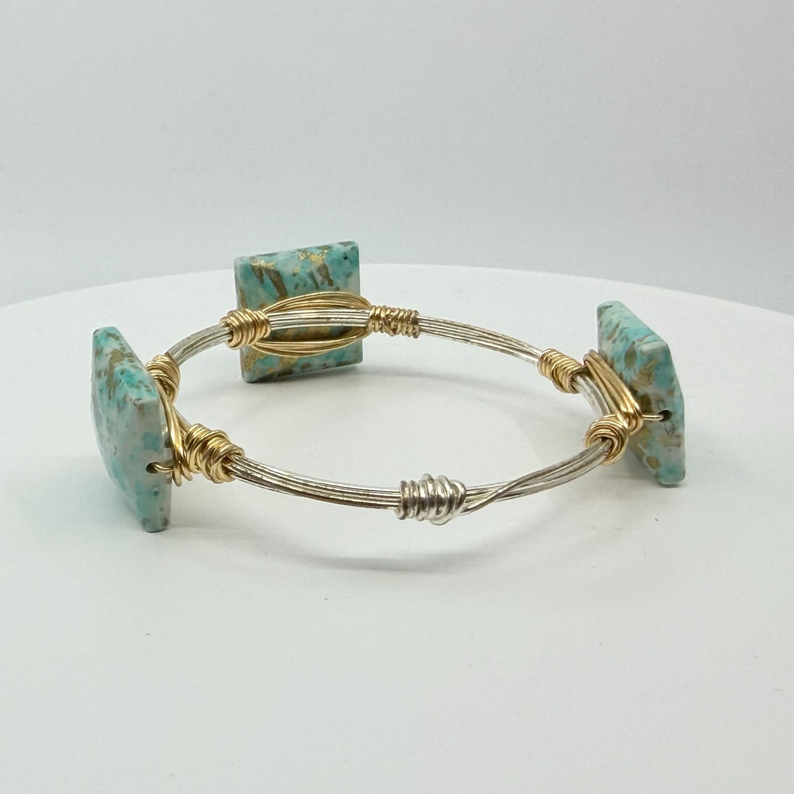 Vintage Wire Wrapped Turquoise Gold Tone Flake Faux Stone Square Bangle Bracelet - Thumbnail 6