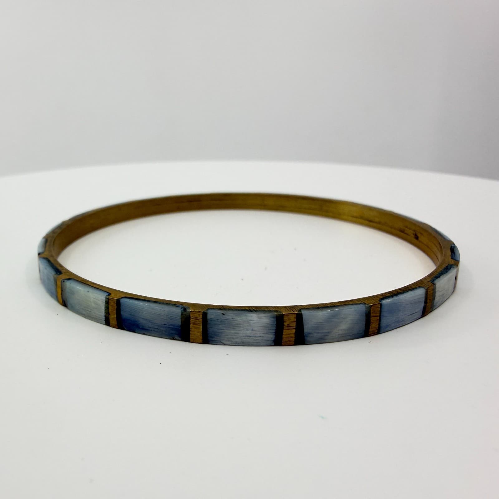 Vintage Brass Tone Blue Mother of Pearl Mosaic Bangle Bracelet Stackable Boho - Thumbnail 3