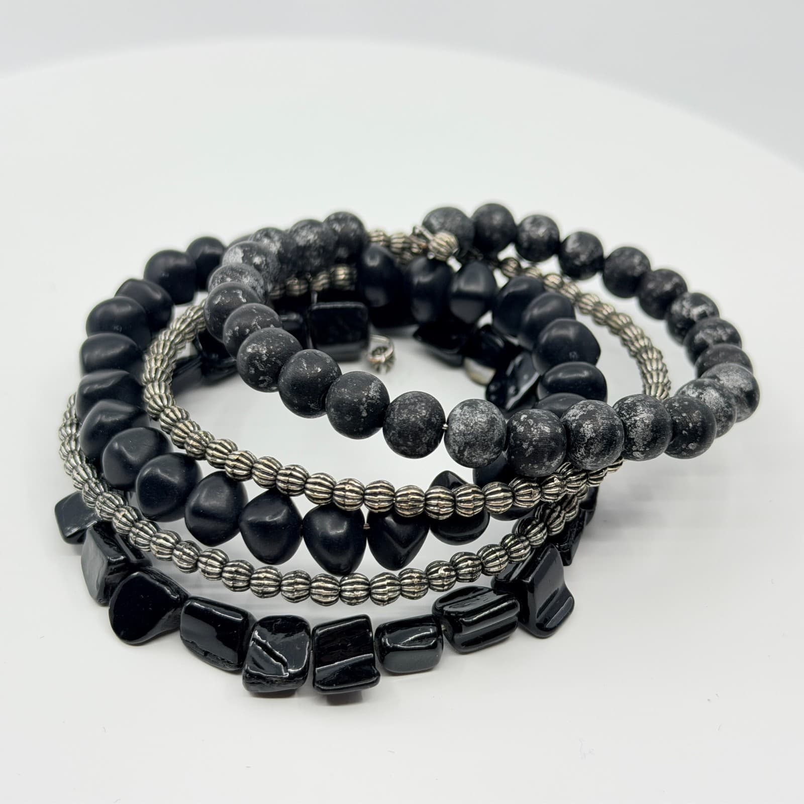 Vintage Gothic Black Memory Wire Wrap Bracelet Chunky Beaded Multi Strand Retro - Thumbnail 5