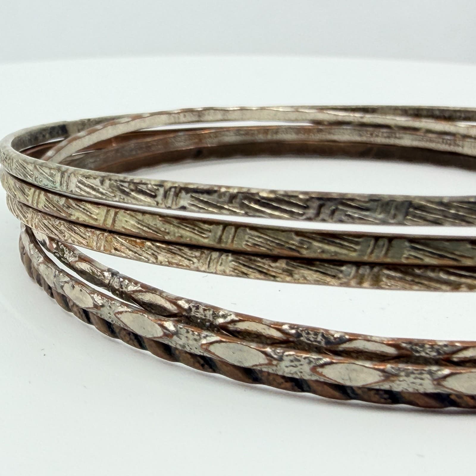 VTG Mixed Metal Patterned Bangle Bracelets Silver & Copper Tone Set of 6 Stack - Thumbnail 4