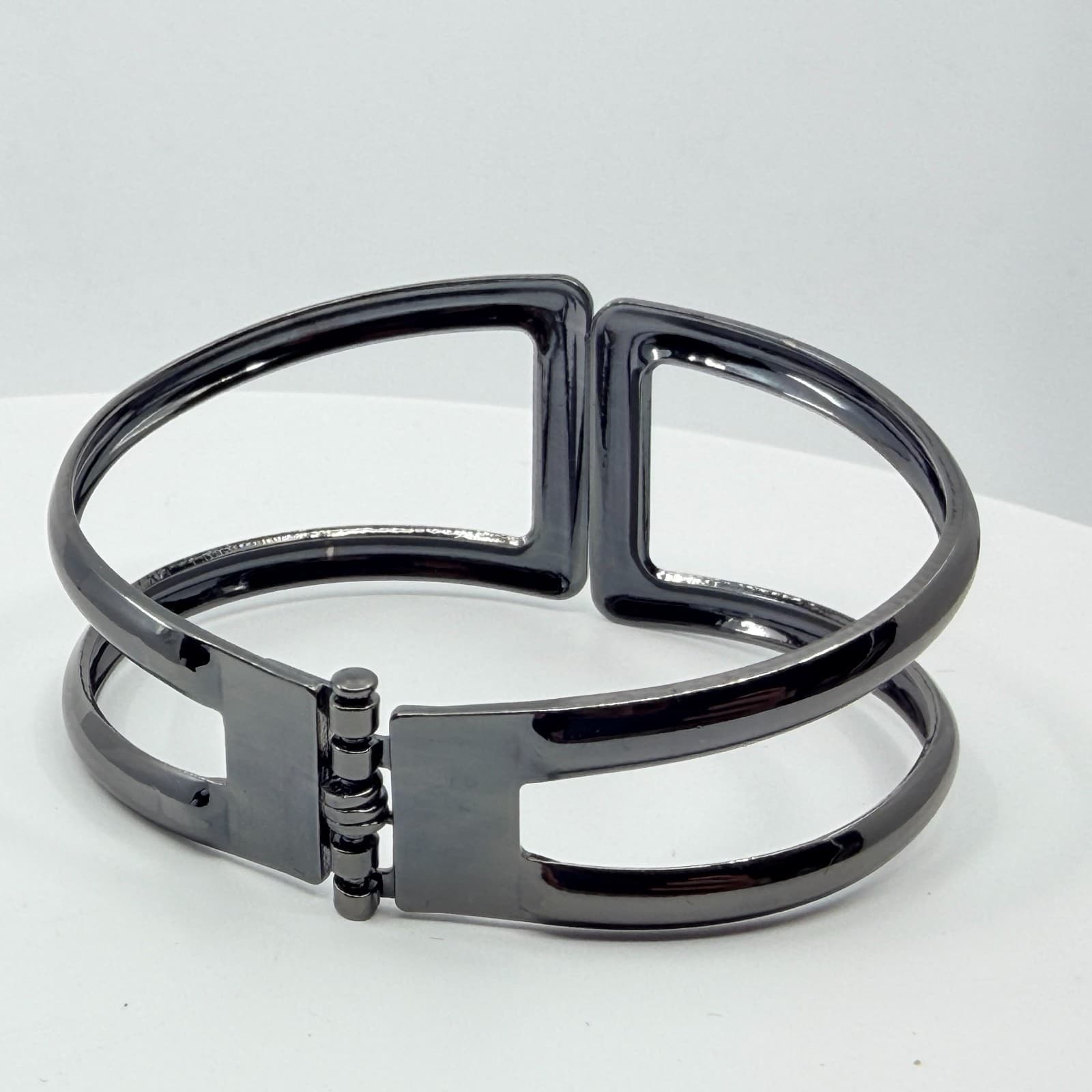 Y2K Gunmetal Cutout Hinge Bangle Bracelet Shiny Dark Gray Minimalist Cuff Wide - Thumbnail 8
