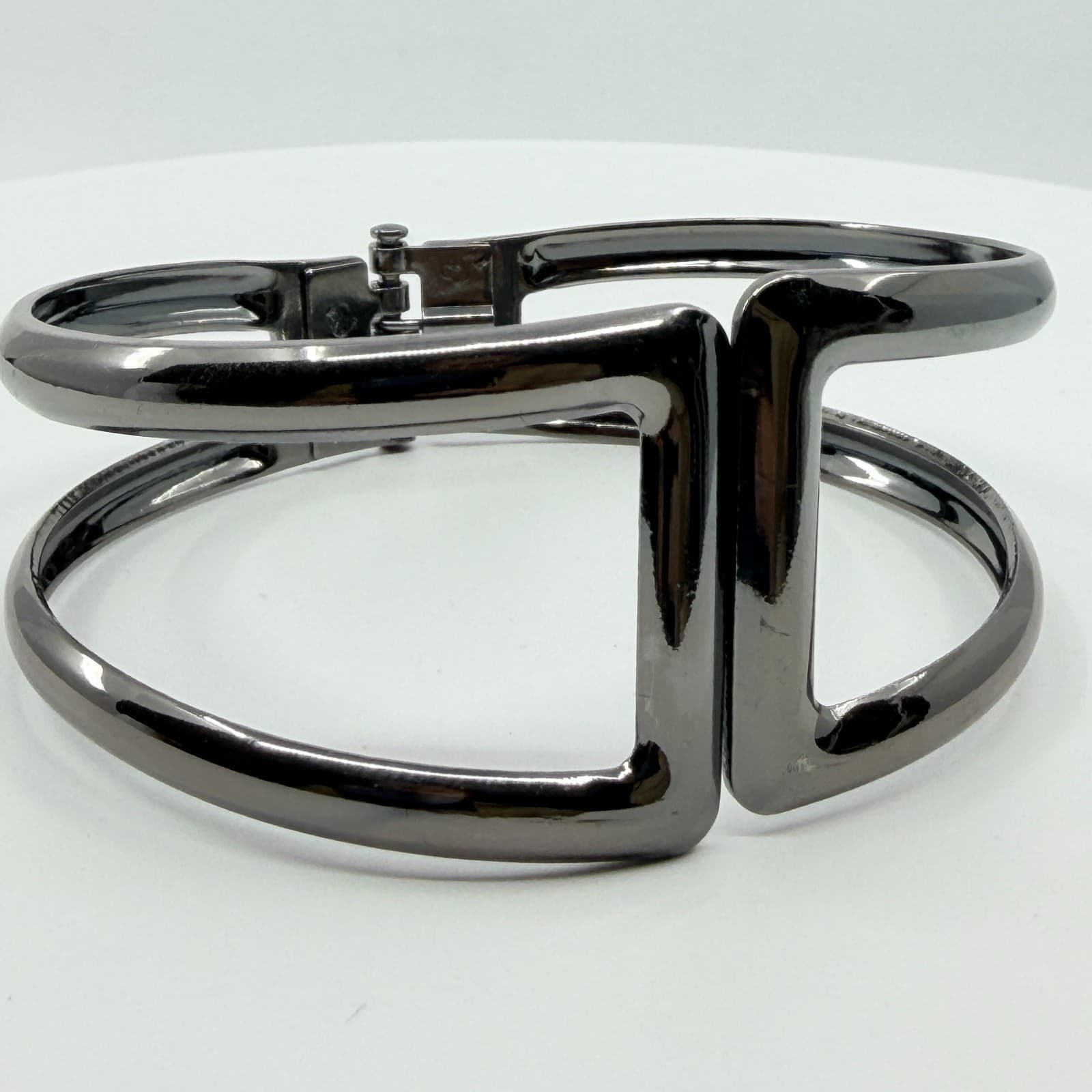 Y2K Gunmetal Cutout Hinge Bangle Bracelet Shiny Dark Gray Minimalist Cuff Wide - Thumbnail 7