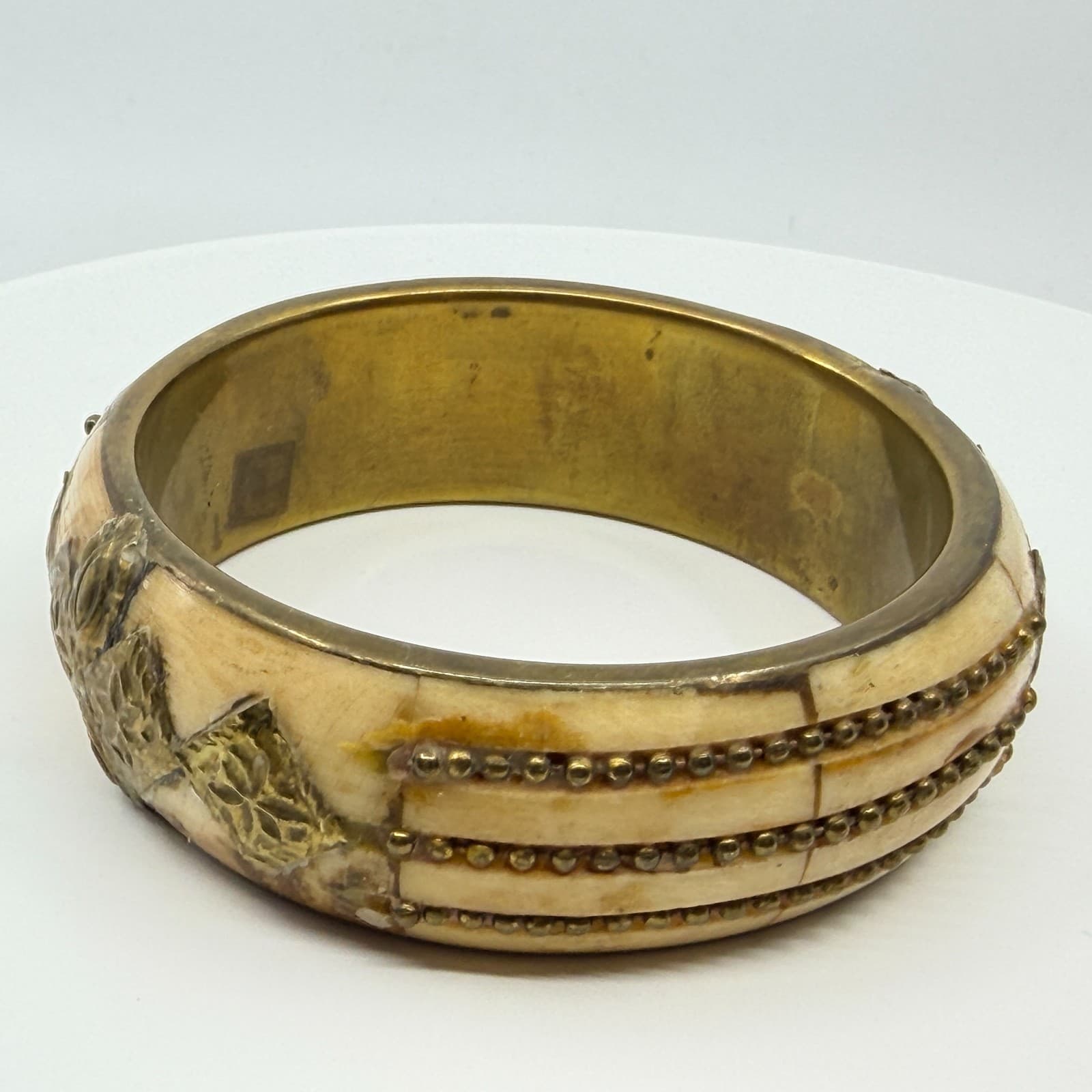 Vintage Brass Tone and Faux Bone Bangle Bracelet Cream Mixed Metal Ethnic Wide - Thumbnail 8