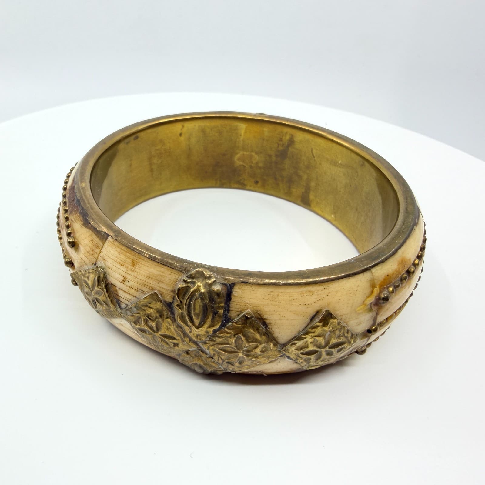 Vintage Brass Tone and Faux Bone Bangle Bracelet Cream Mixed Metal Ethnic Wide - Thumbnail 2